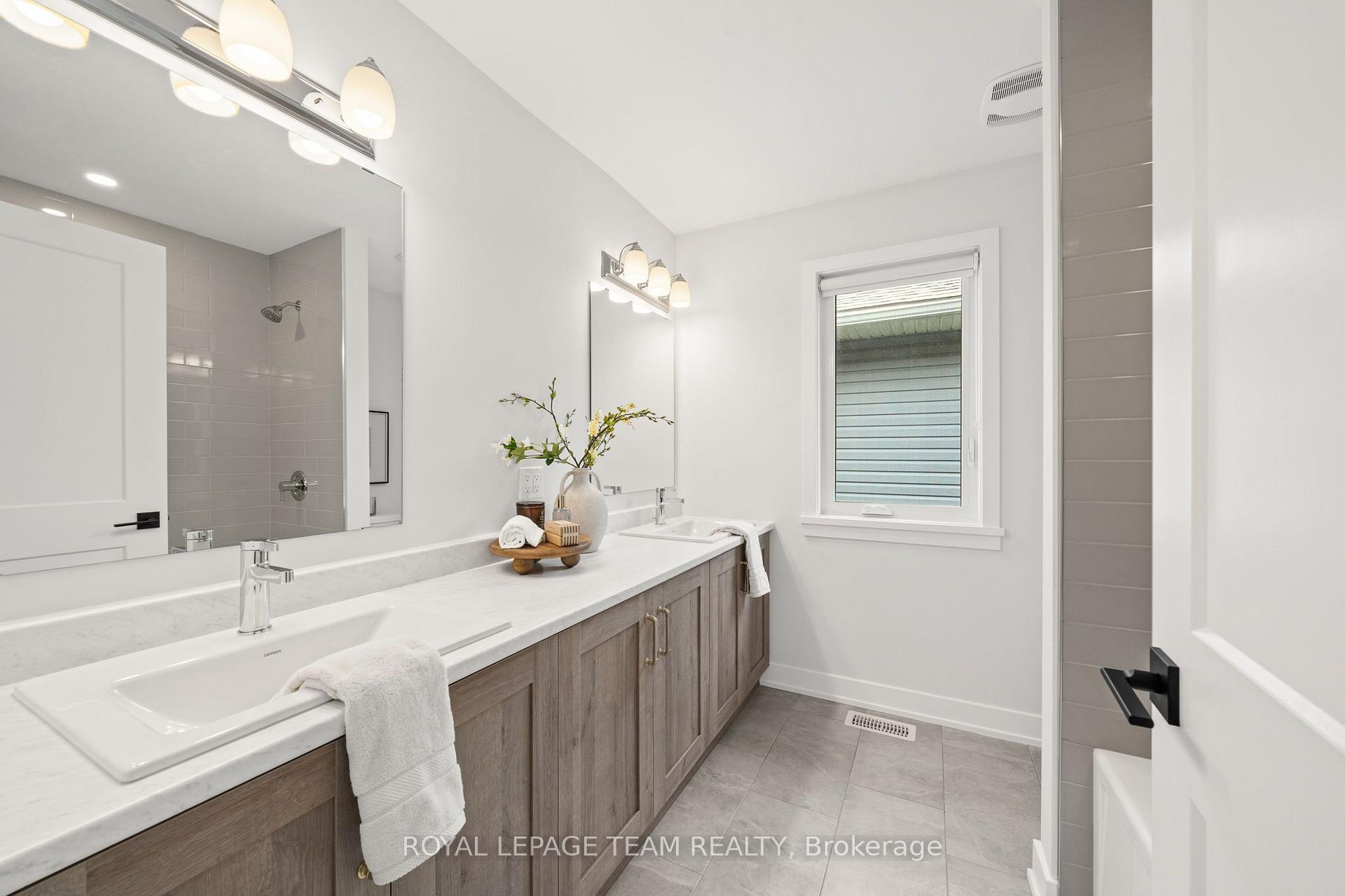 Photo 41 of 53 Mac Beattie Drive, Arnprior, Arnprior — HOMEH