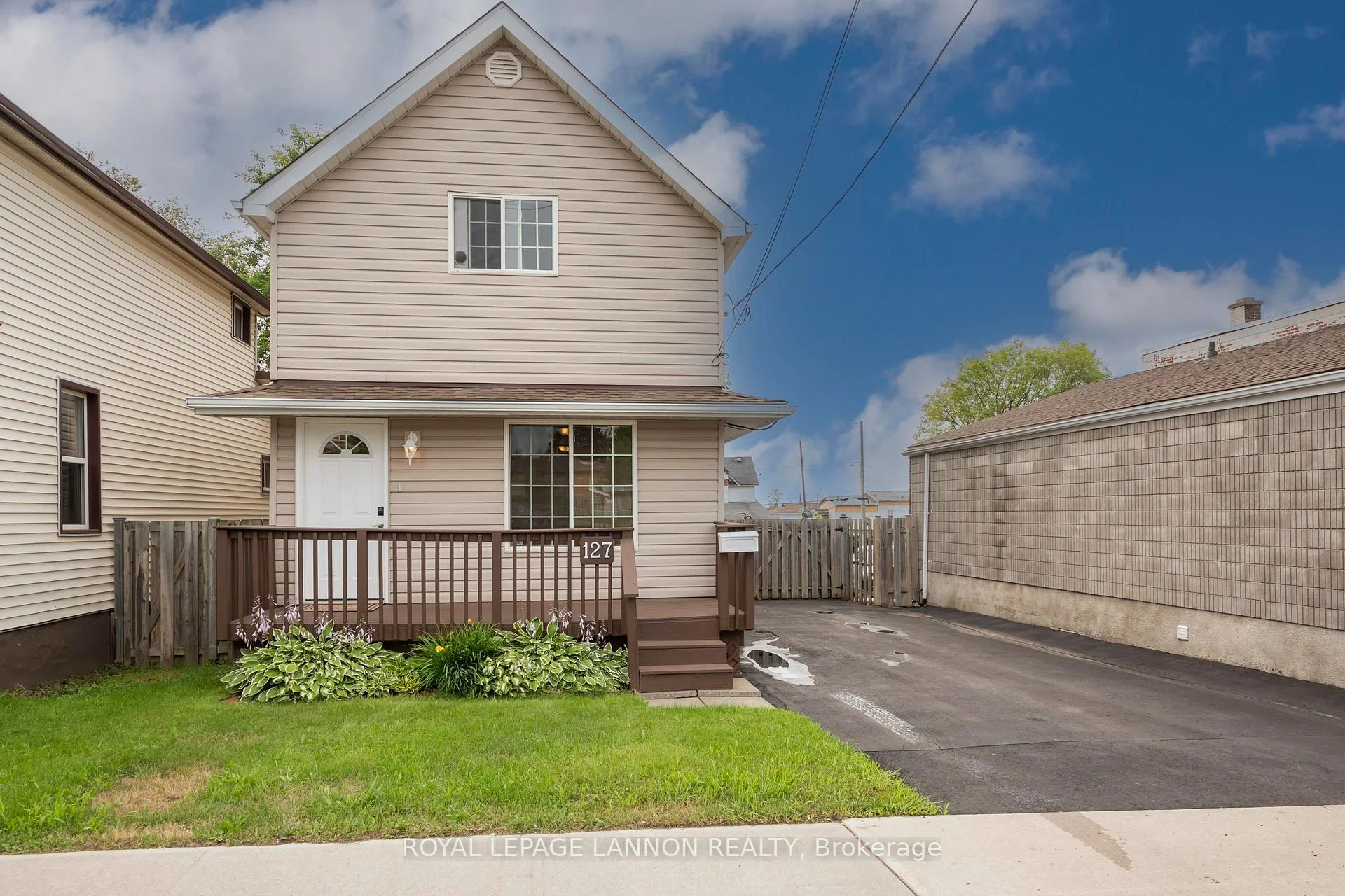 Photo 41 of 127 Court St S, Thunder Bay, Court / Cumberland — HOMEH