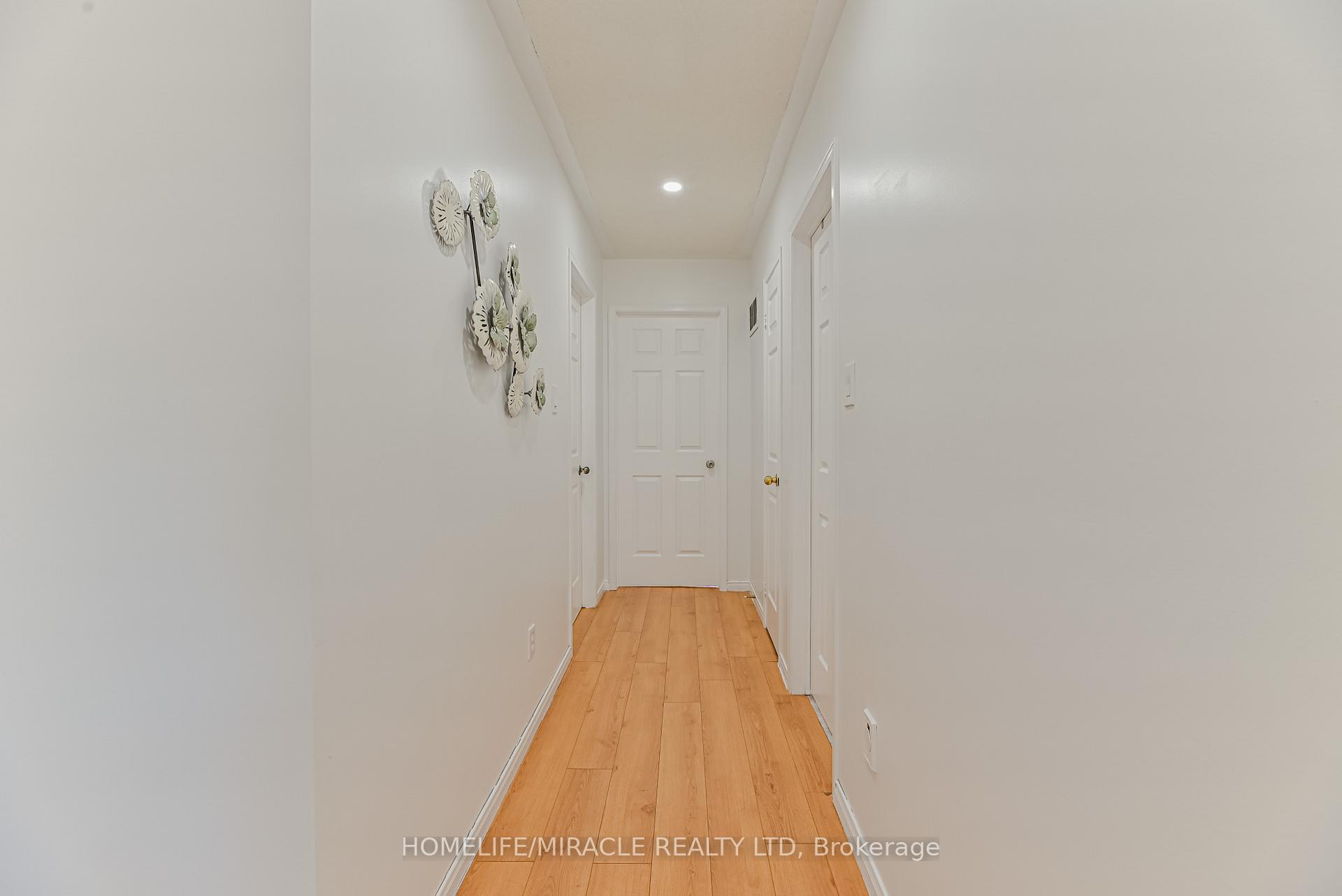 Photo 14 of 36 Letty Avenue, Brampton, Fletcher's West — HOMEH