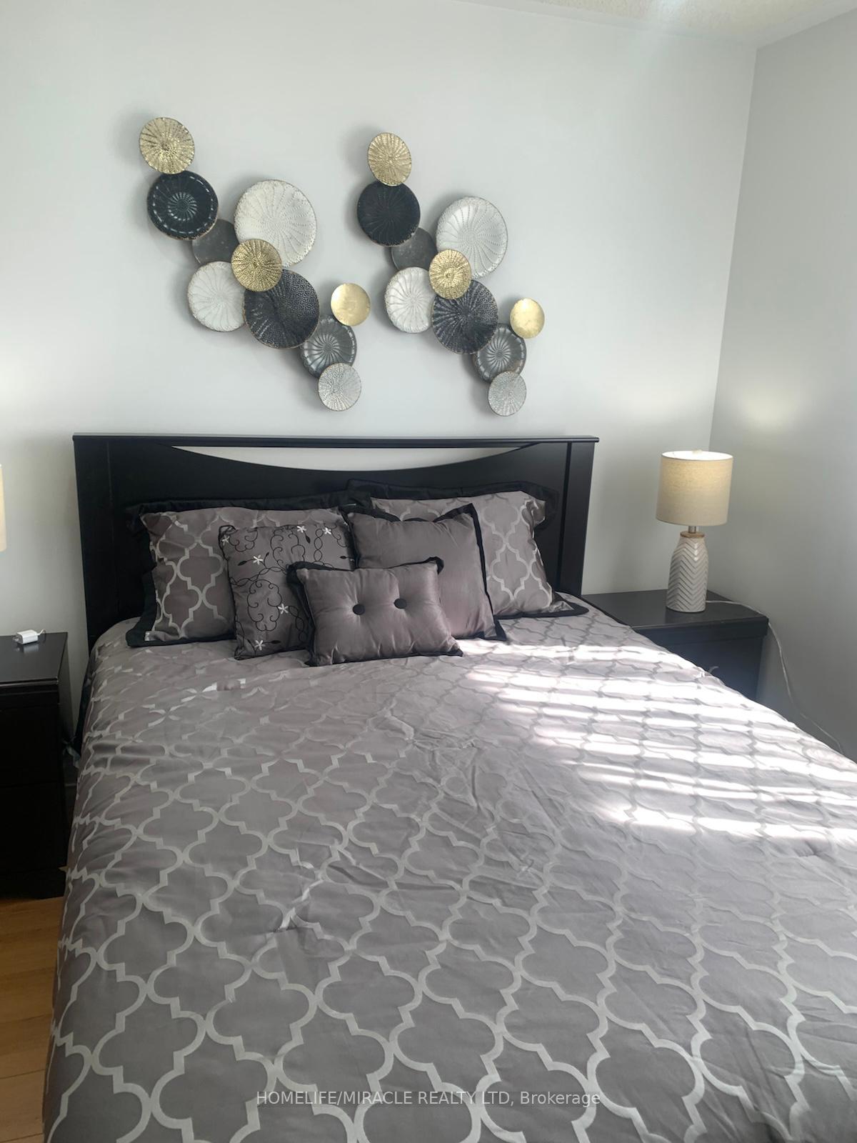 Photo 18 of 36 Letty Avenue, Brampton, Fletcher's West — HOMEH