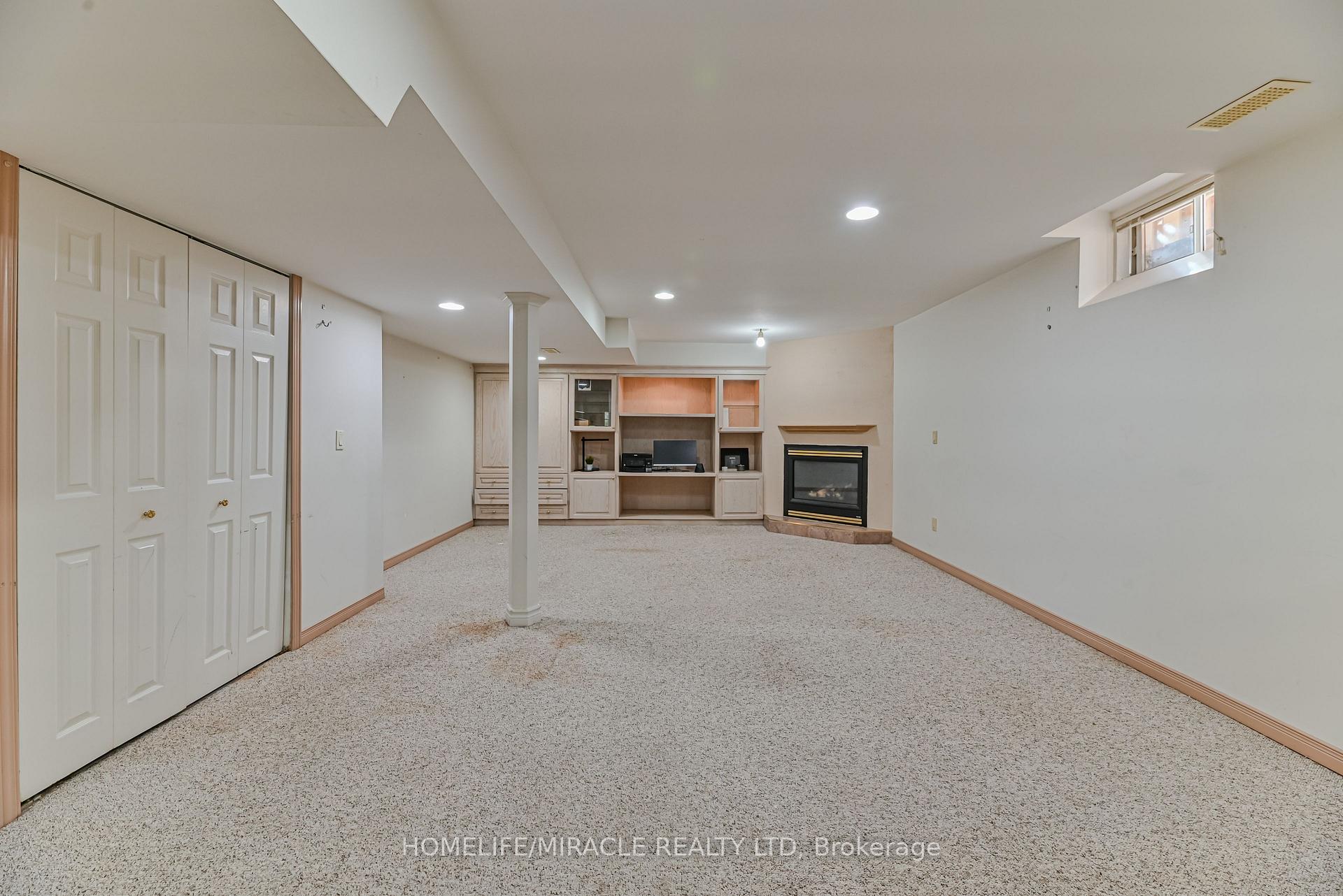 Photo 24 of 36 Letty Avenue, Brampton, Fletcher's West — HOMEH