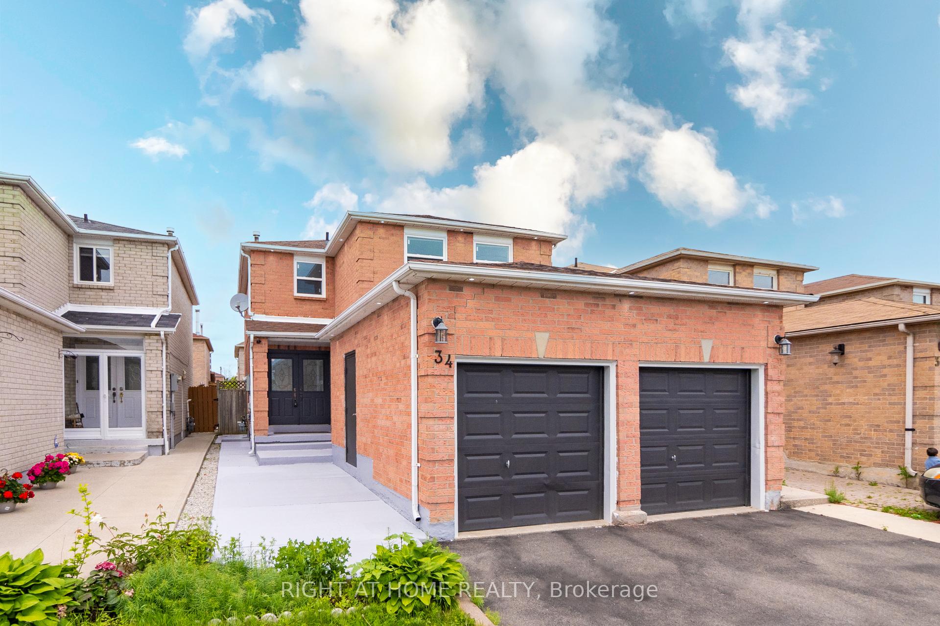 Photo 2 of 34 Meadowlark Drive, Brampton, Fletcher's Creek South — HOMEH