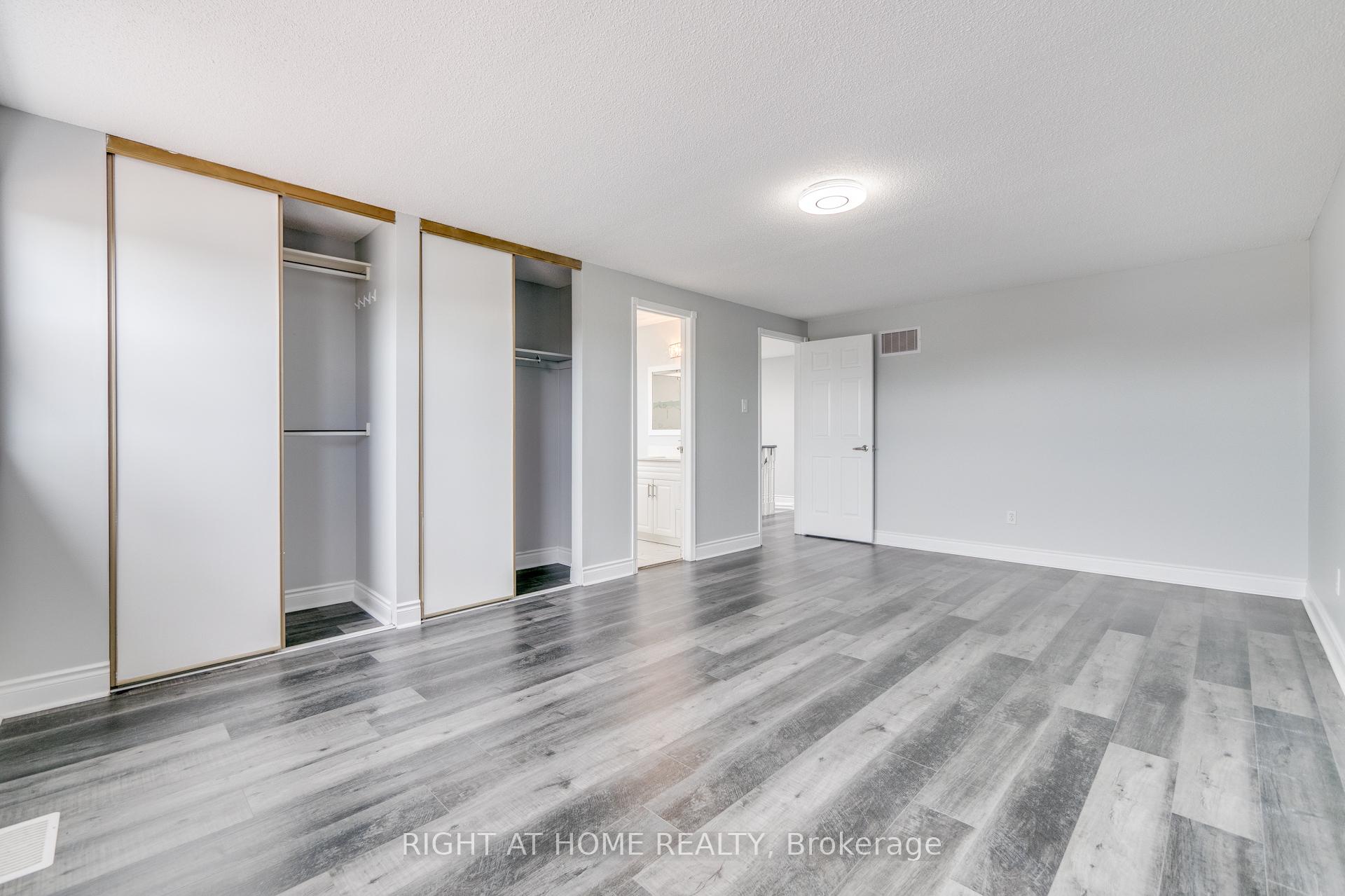 Photo 21 of 34 Meadowlark Drive, Brampton, Fletcher's Creek South — HOMEH
