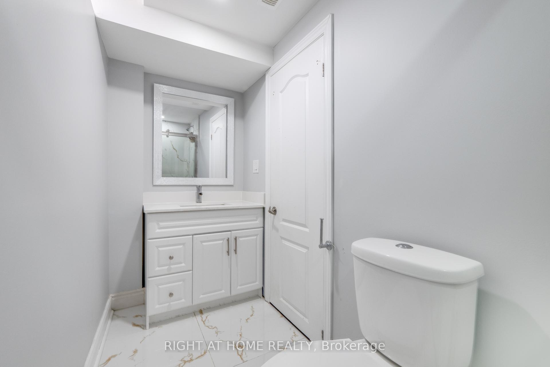 Photo 37 of 34 Meadowlark Drive, Brampton, Fletcher's Creek South — HOMEH