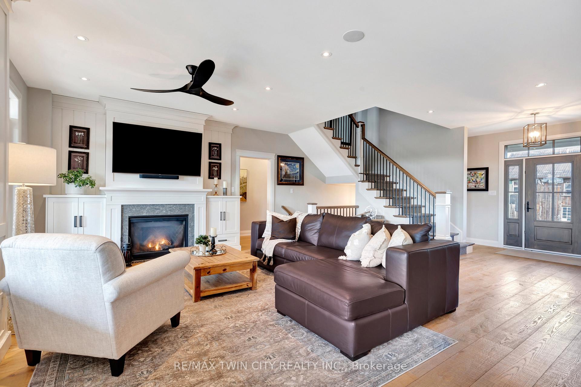 Photo 6 of 42 Parsonage Road, Hamilton, Rural Ancaster — HOMEH