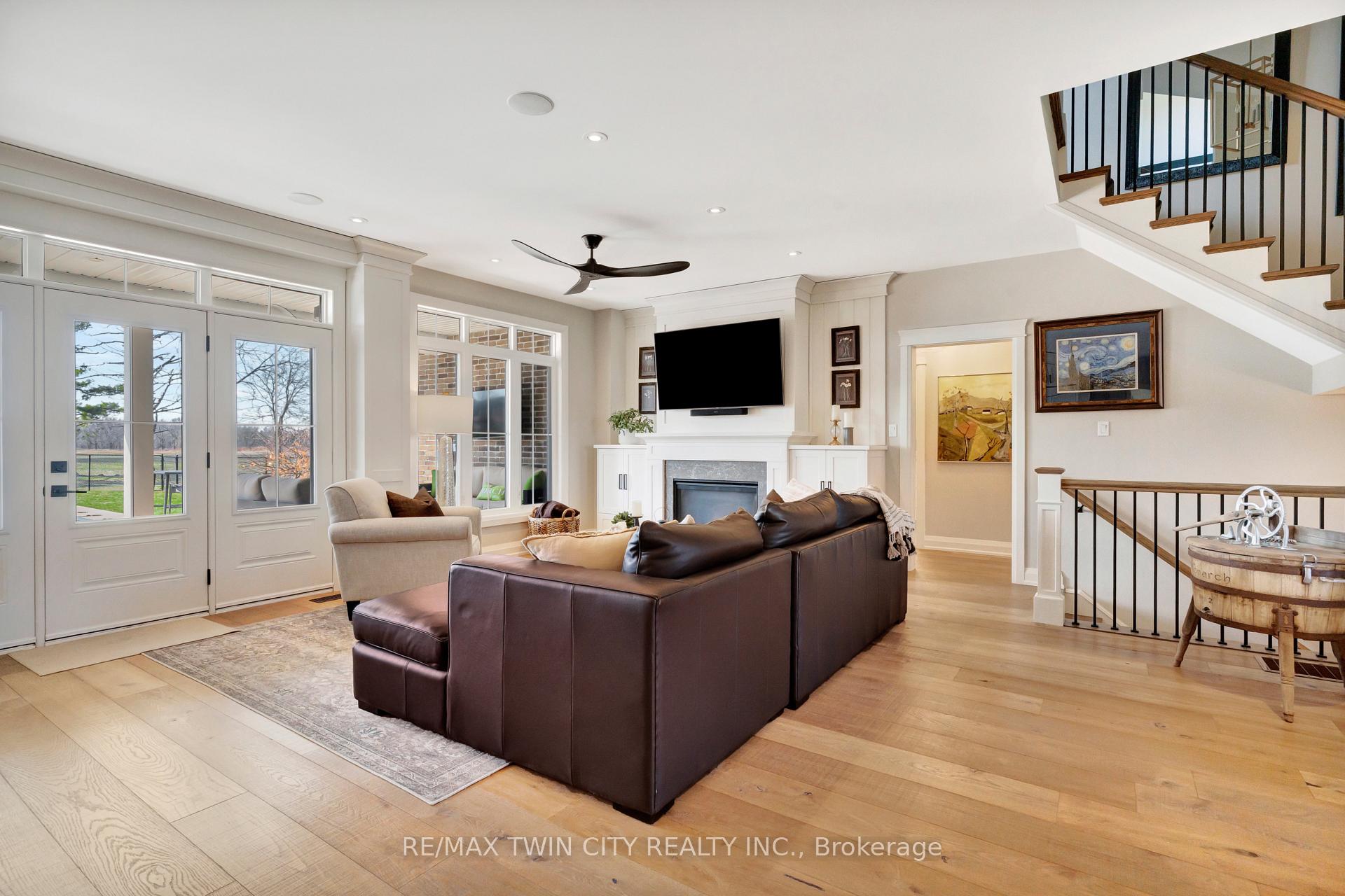 Photo 7 of 42 Parsonage Road, Hamilton, Rural Ancaster — HOMEH