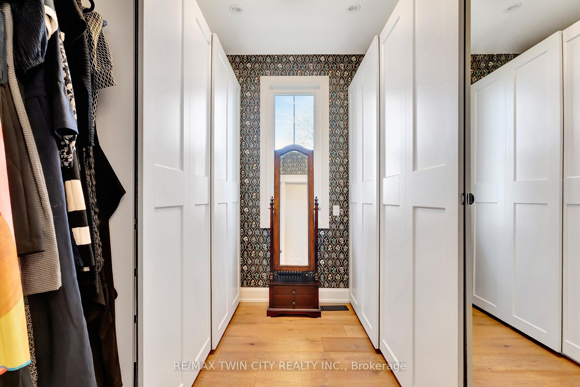 Photo 18 of 42 Parsonage Road, Hamilton, Rural Ancaster — HOMEH