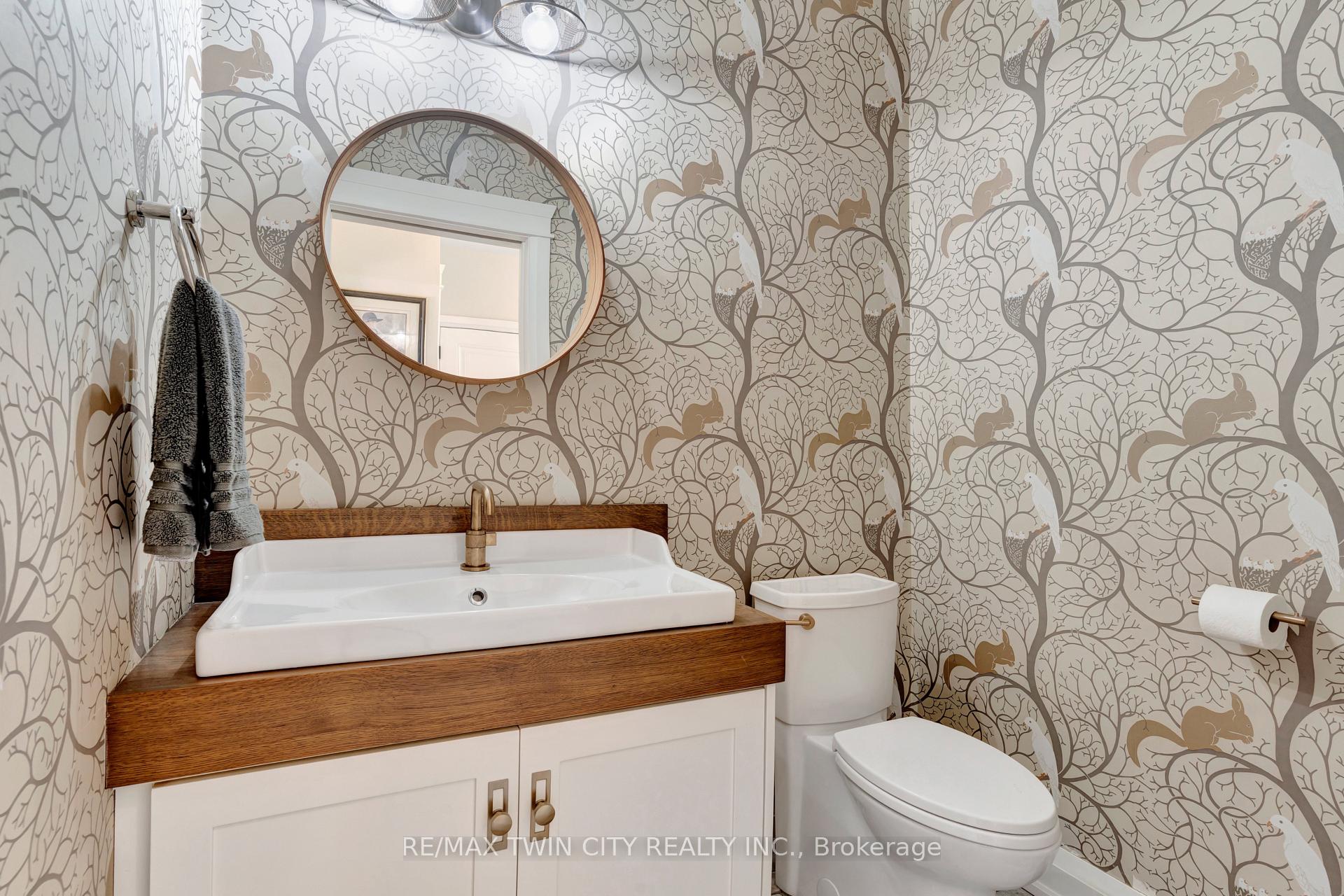 Photo 24 of 42 Parsonage Road, Hamilton, Rural Ancaster — HOMEH