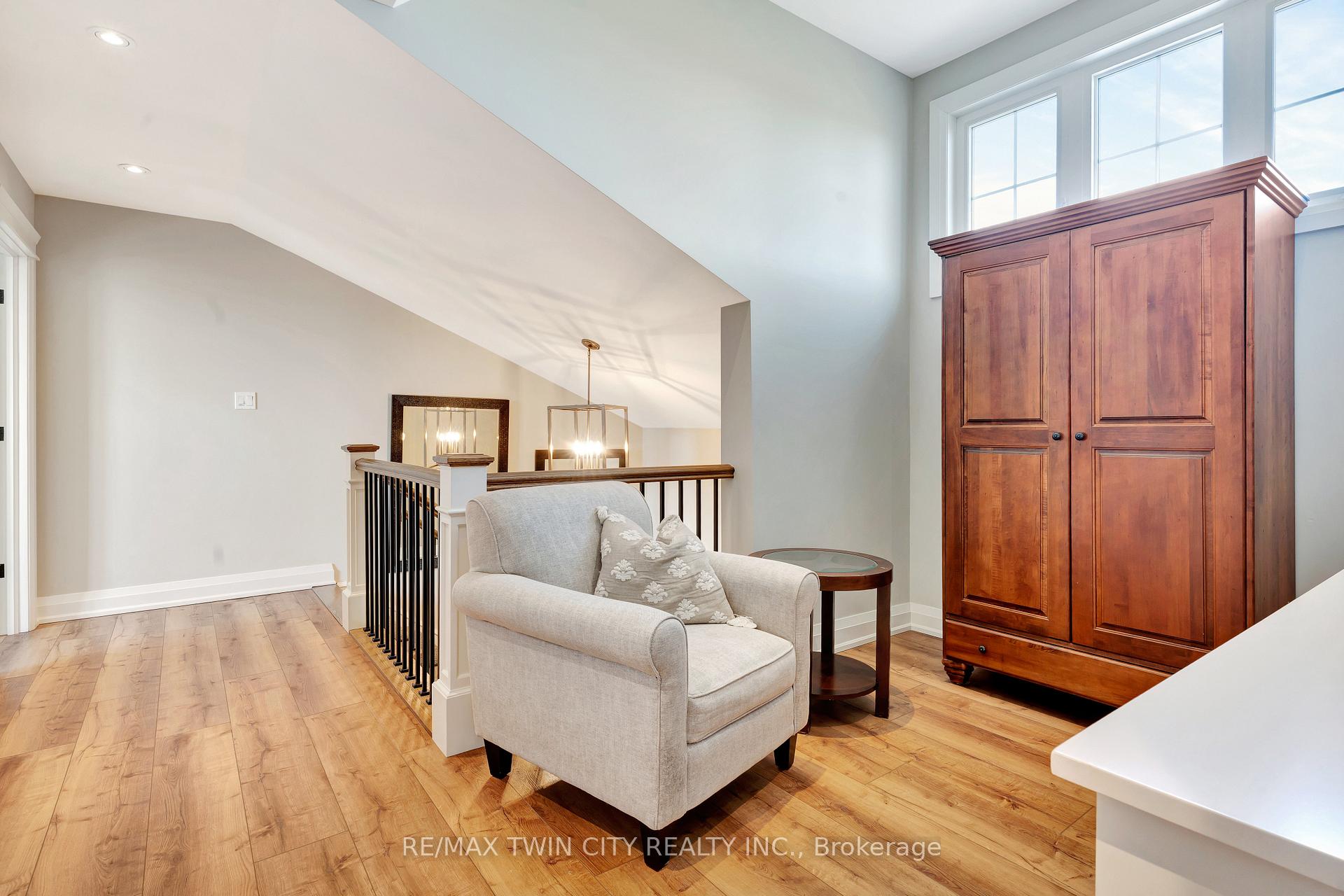 Photo 26 of 42 Parsonage Road, Hamilton, Rural Ancaster — HOMEH