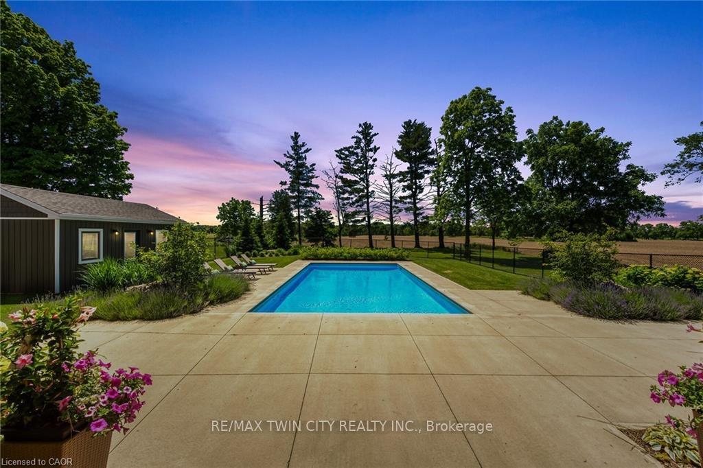 Photo 39 of 42 Parsonage Road, Hamilton, Rural Ancaster — HOMEH