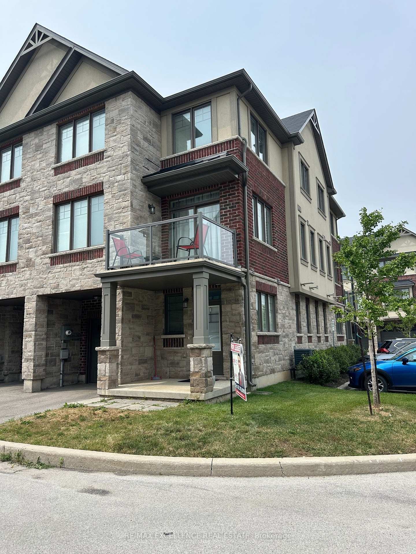 Front of 60 Farley Lane