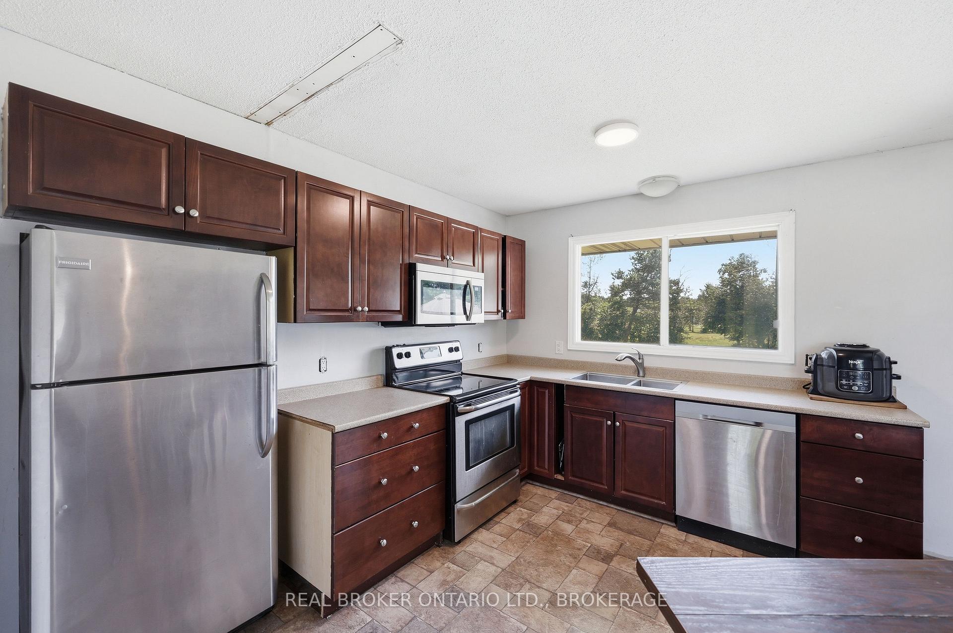 Photo 8 of 1013 River Road, Frontenac, Frontenac South — HOMEH