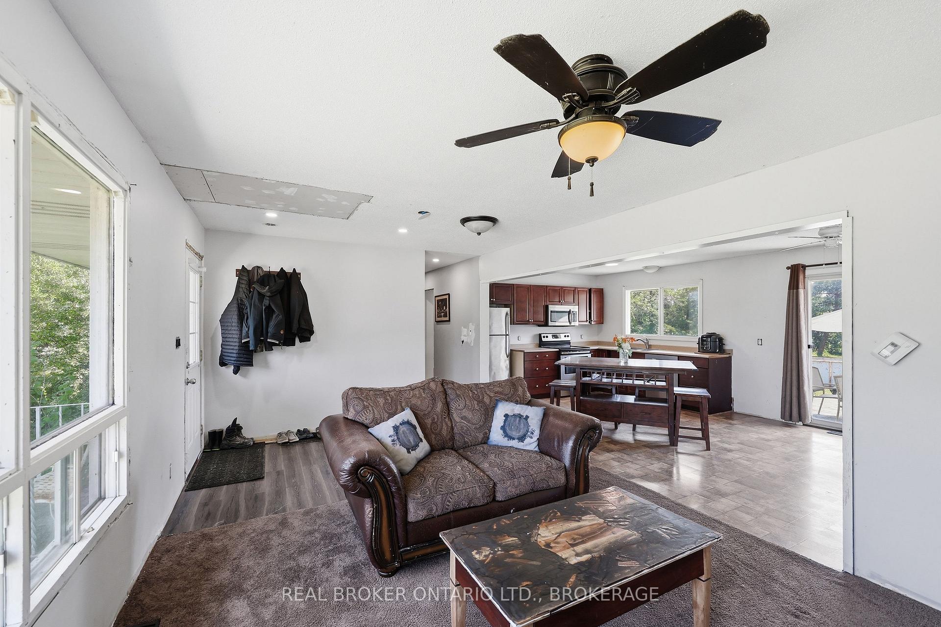 Photo 13 of 1013 River Road, Frontenac, Frontenac South — HOMEH