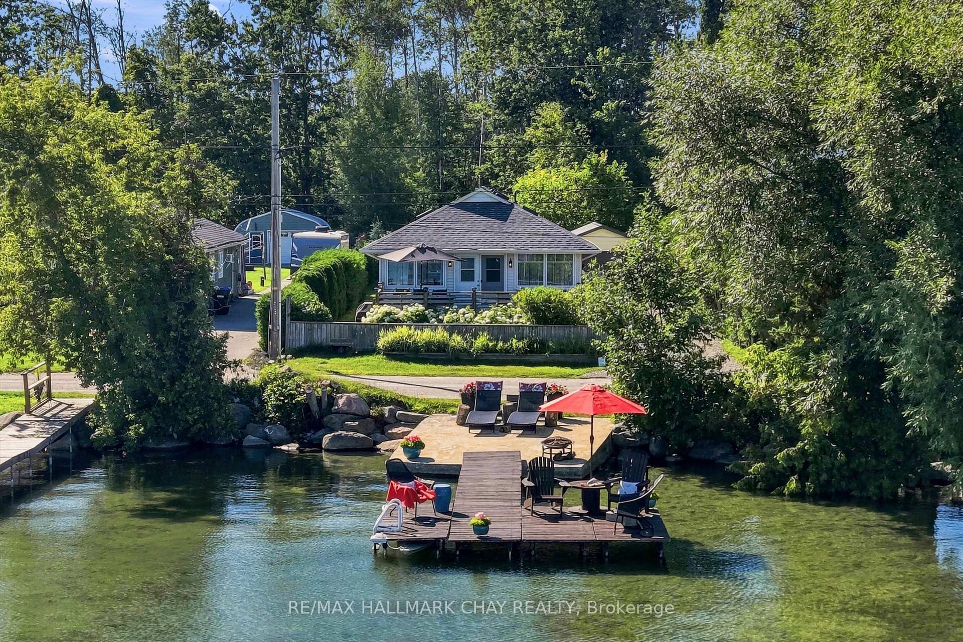 Photo 1 of 1064 Wisker Avenue, Innisfil, Rural Innisfil — HOMEH