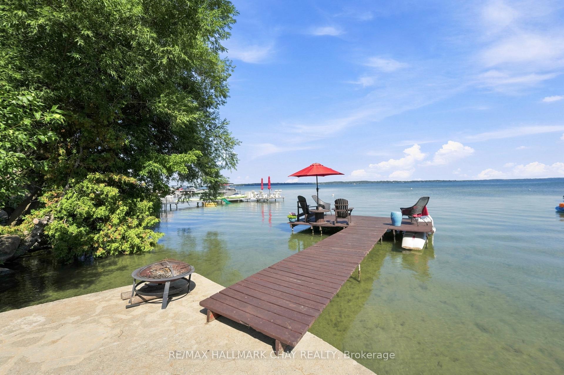 Photo 3 of 1064 Wisker Avenue, Innisfil, Rural Innisfil — HOMEH
