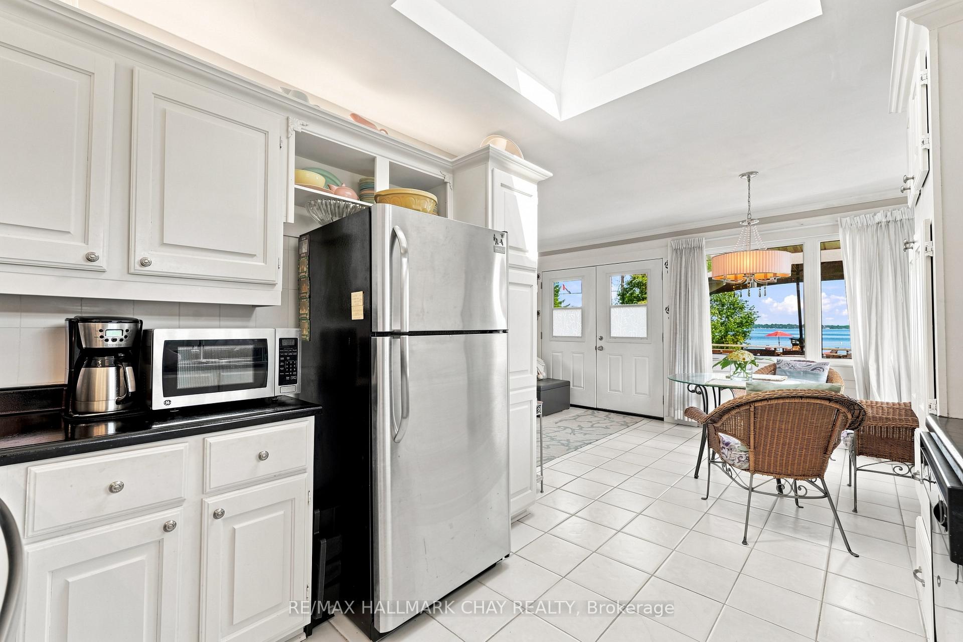 Photo 19 of 1064 Wisker Avenue, Innisfil, Rural Innisfil — HOMEH