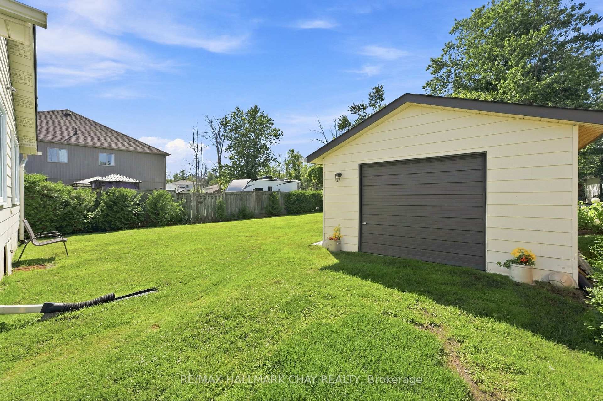 Photo 35 of 1064 Wisker Avenue, Innisfil, Rural Innisfil — HOMEH