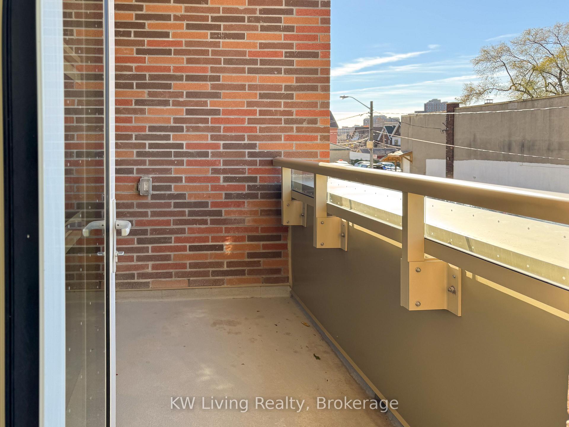 Photo 16 of Unit 109, 121 Ford Street, Toronto, Weston-Pellam Park — HOMEH