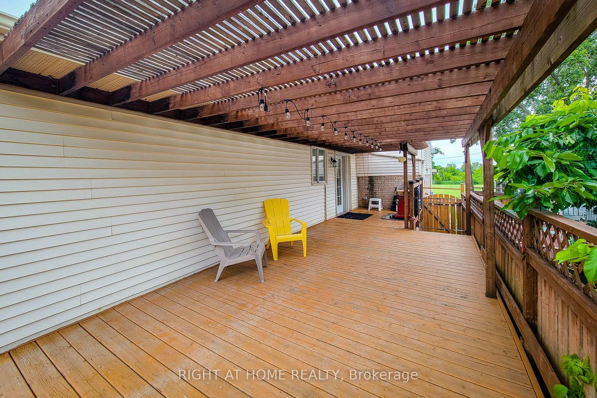Photo 13 of 62 Hazel Street, St. Catharines, Burleigh Hill — HOMEH