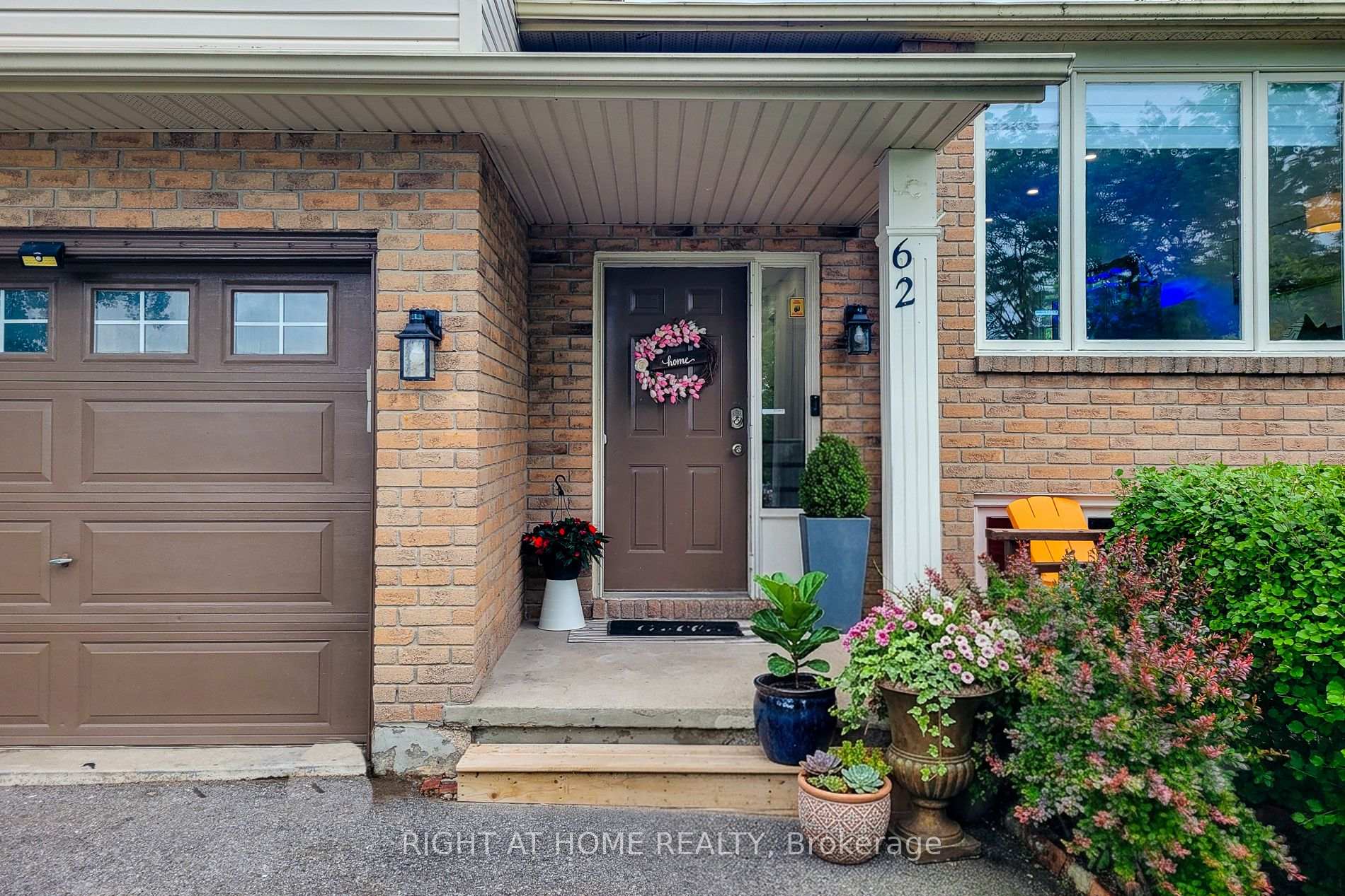 Photo 15 of 62 Hazel Street, St. Catharines, Burleigh Hill — HOMEH