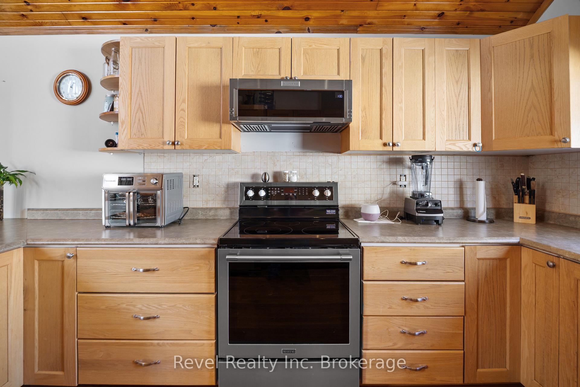 Photo 7 of 2242 Highway 124, Whitestone, Dunchurch — HOMEH