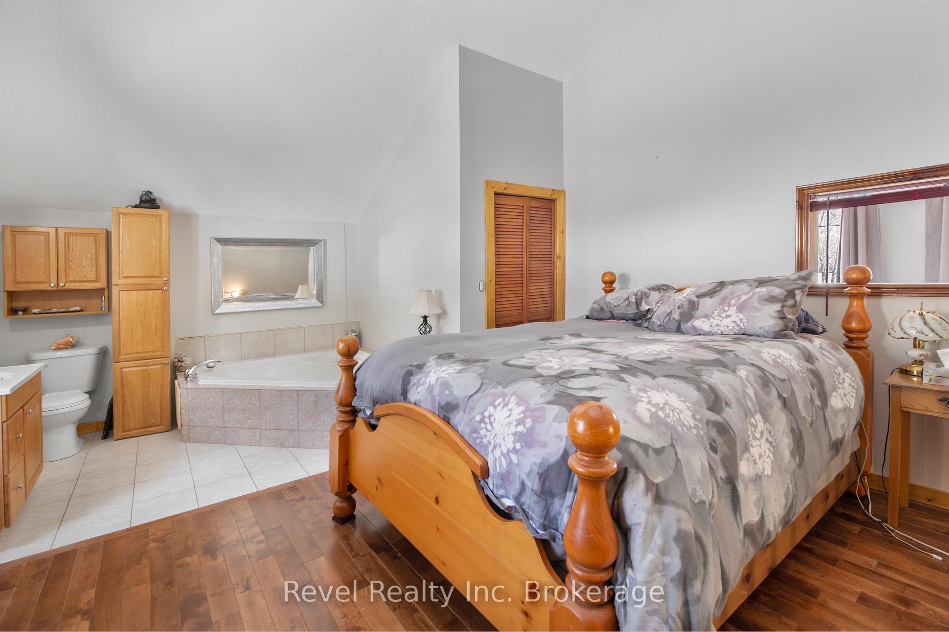 Photo 22 of 2242 Highway 124, Whitestone, Dunchurch — HOMEH