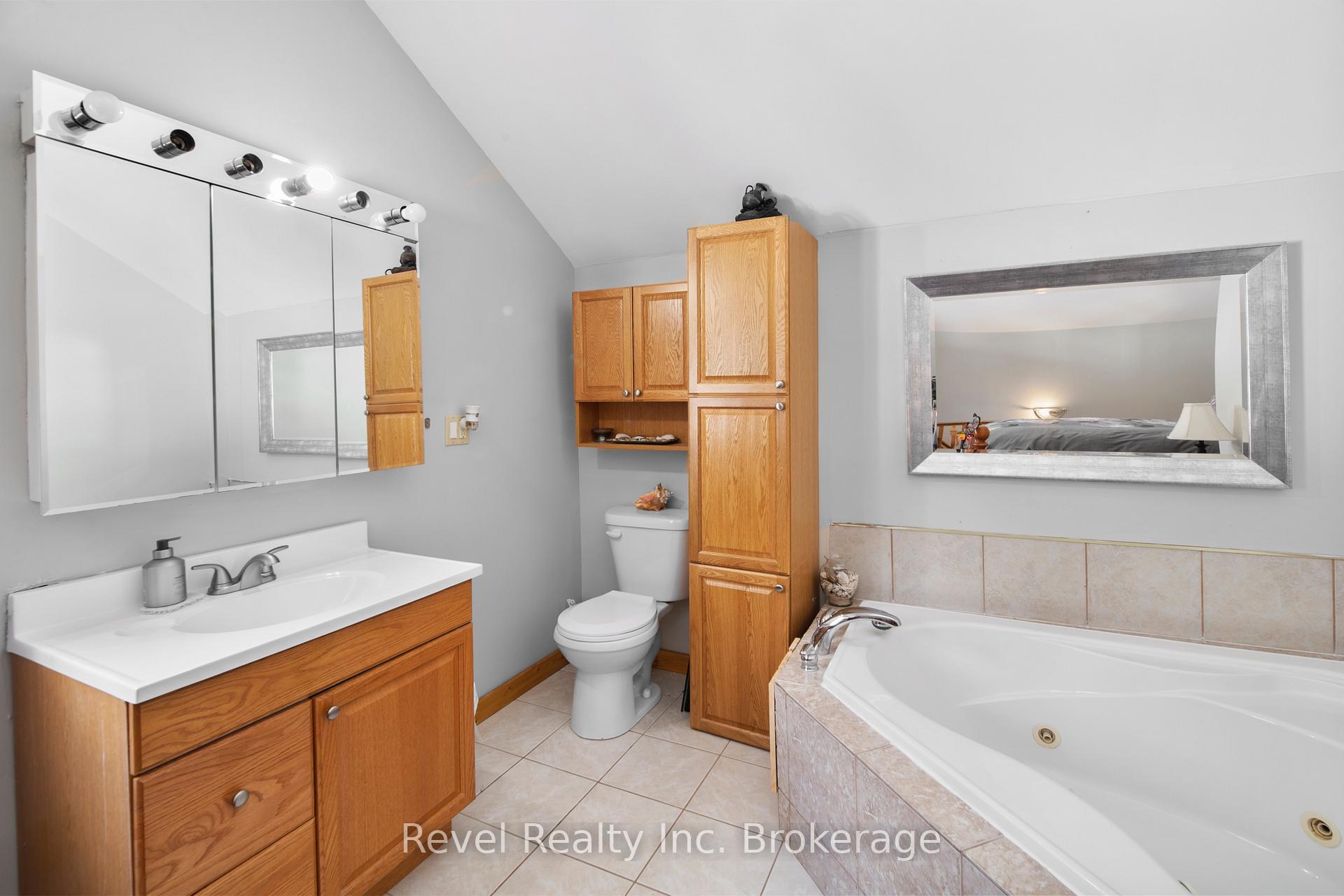 Photo 24 of 2242 Highway 124, Whitestone, Dunchurch — HOMEH