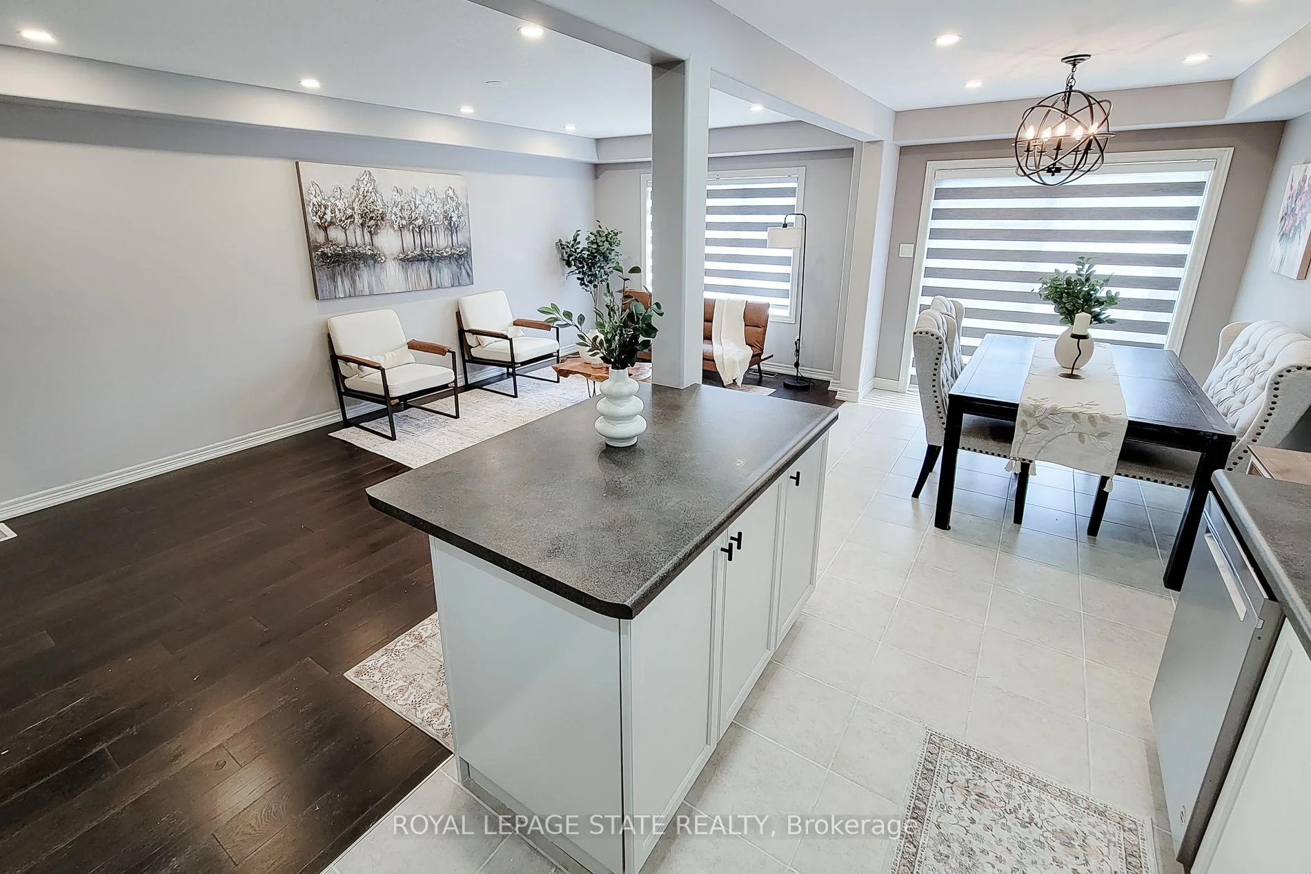 Photo 23 of 26 Magnificent Way, Hamilton, Binbrook — HOMEH