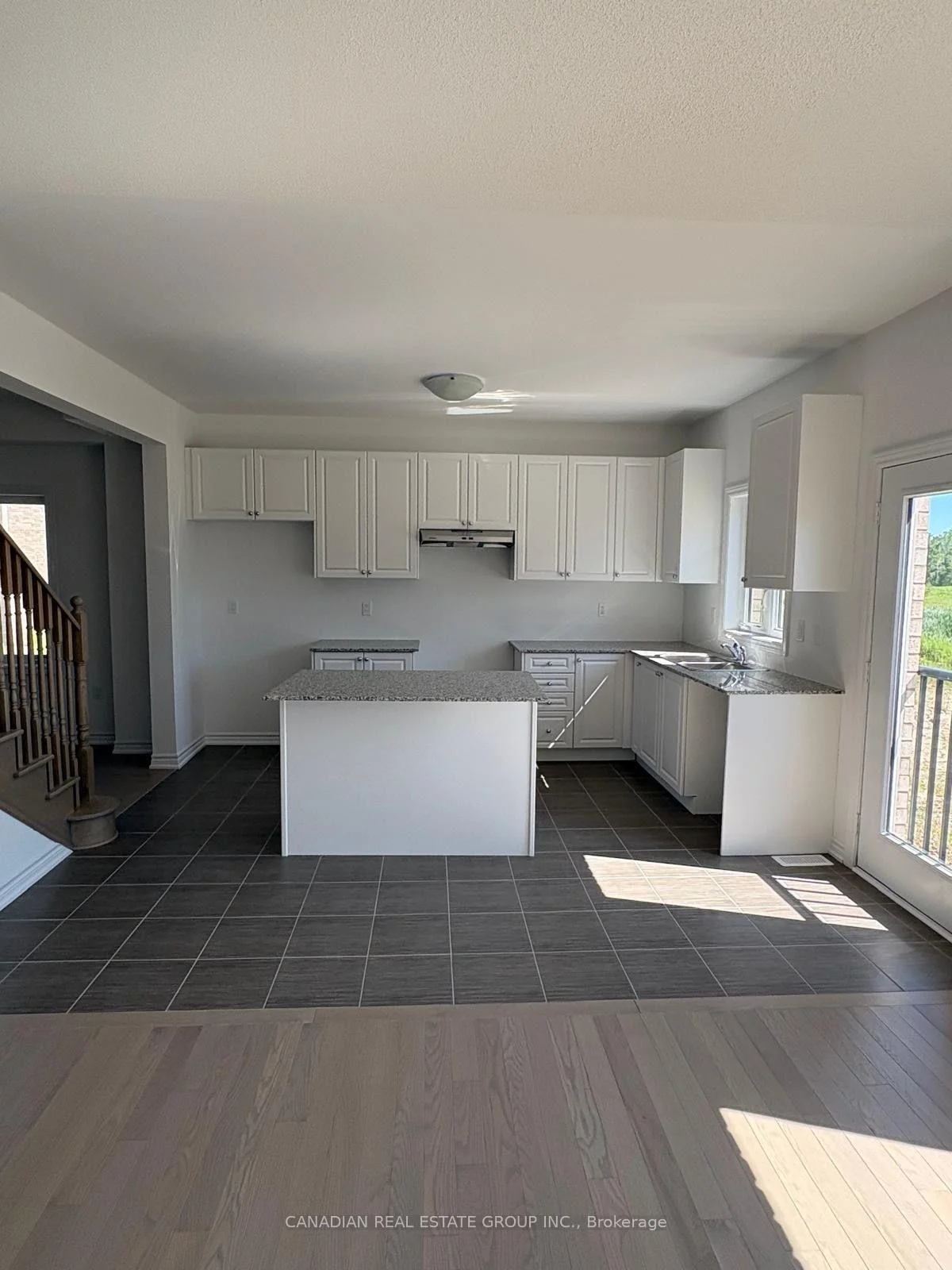 Photo 8 of 391 Russell Street, Southgate — HOMEH