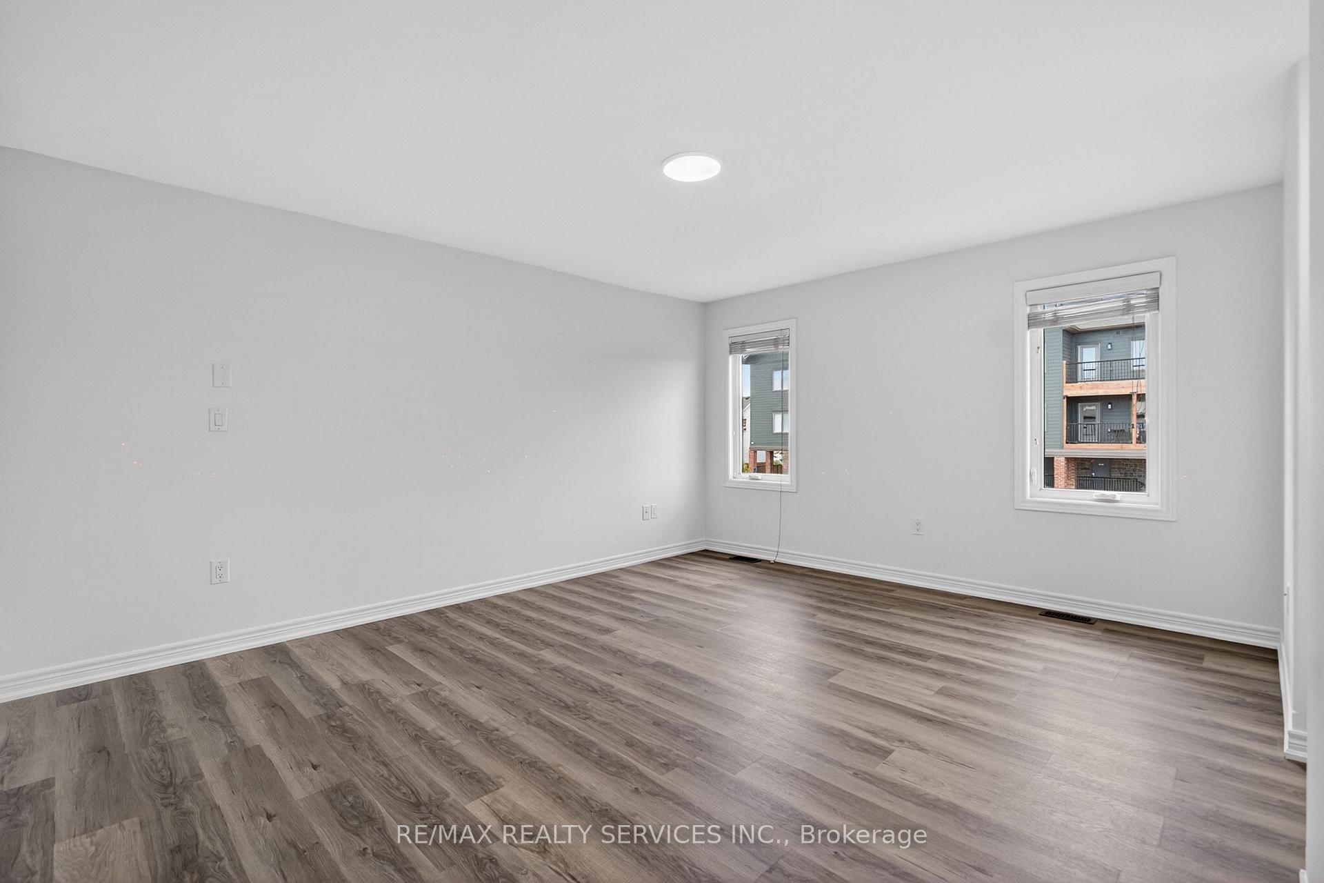 Photo 21 of 4 Bergenstein Crescent, Pelham, Fonthill — HOMEH