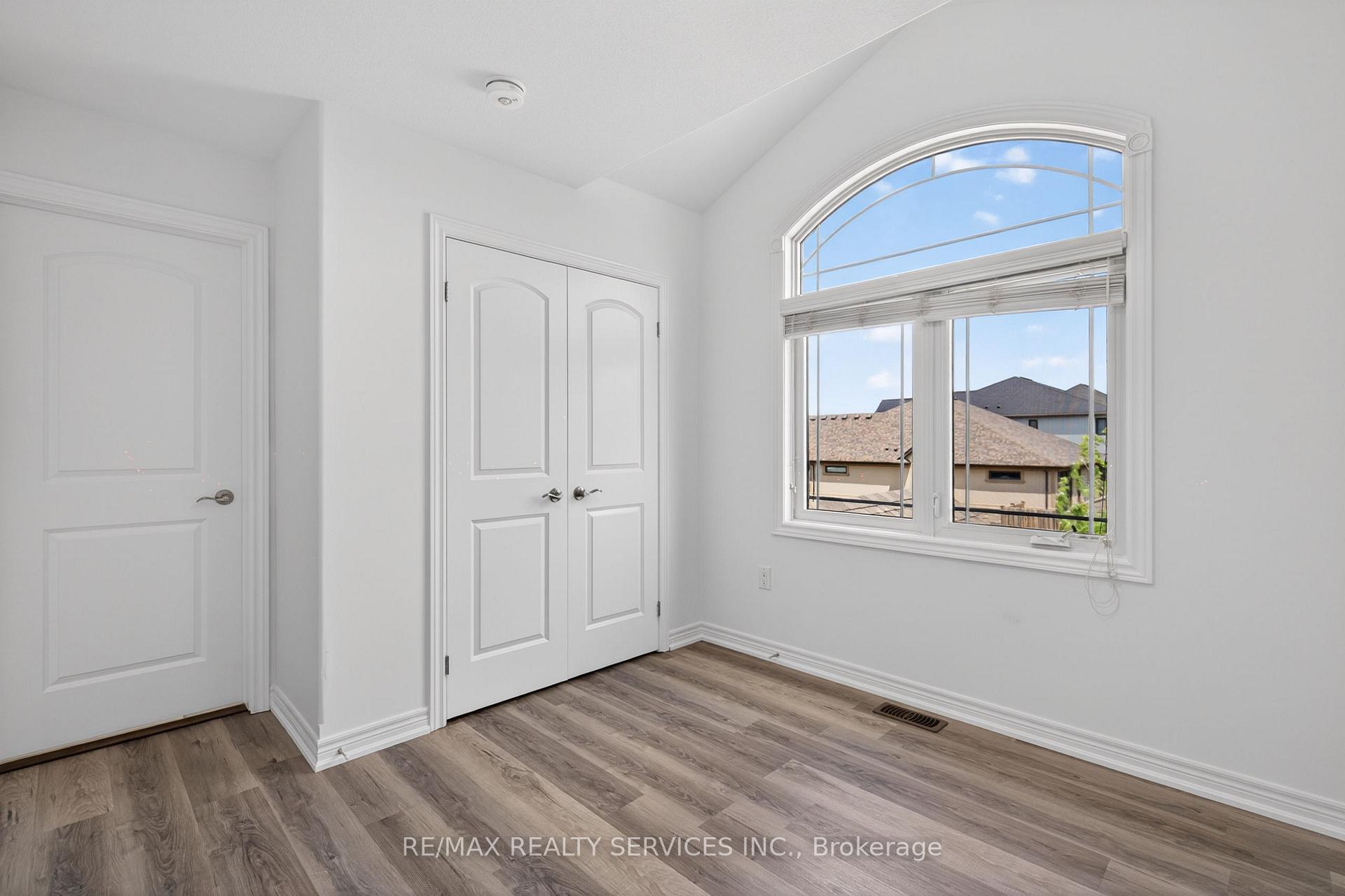 Photo 28 of 4 Bergenstein Crescent, Pelham, Fonthill — HOMEH