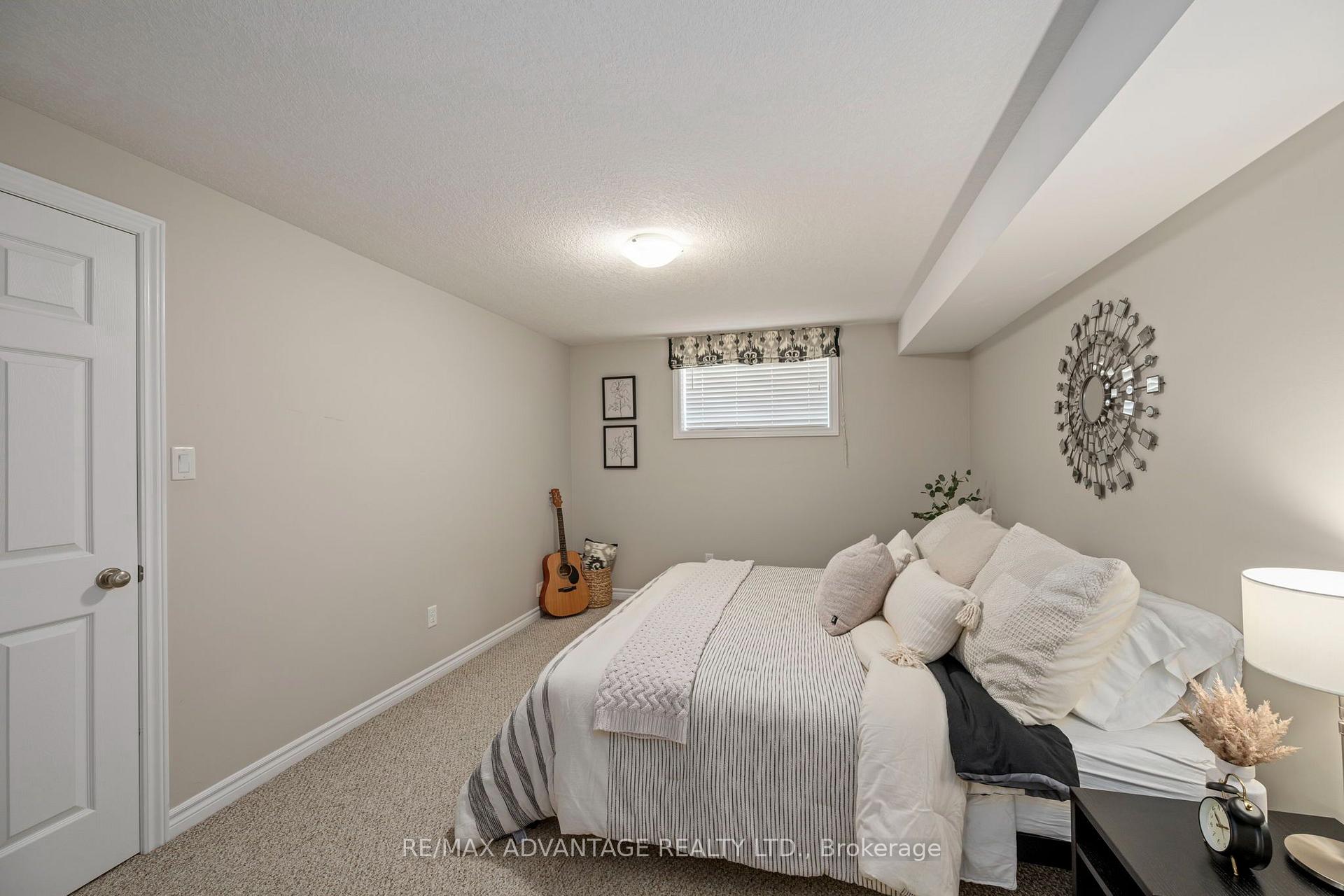 Photo 29 of Unit 39, 620 Thistlewood Drive, London, North C — HOMEH