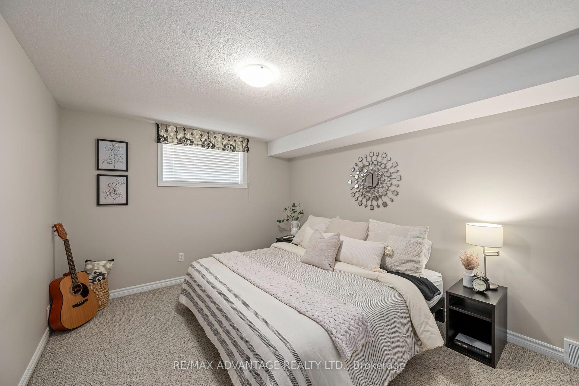 Photo 30 of Unit 39, 620 Thistlewood Drive, London, North C — HOMEH