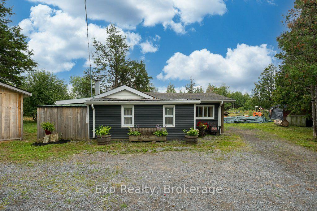 Photo 6 of 2822 Shannon Road, Tyendinaga, Tyendinaga Township — HOMEH