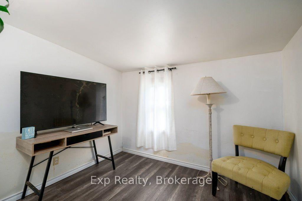 Photo 24 of 2822 Shannon Road, Tyendinaga, Tyendinaga Township — HOMEH