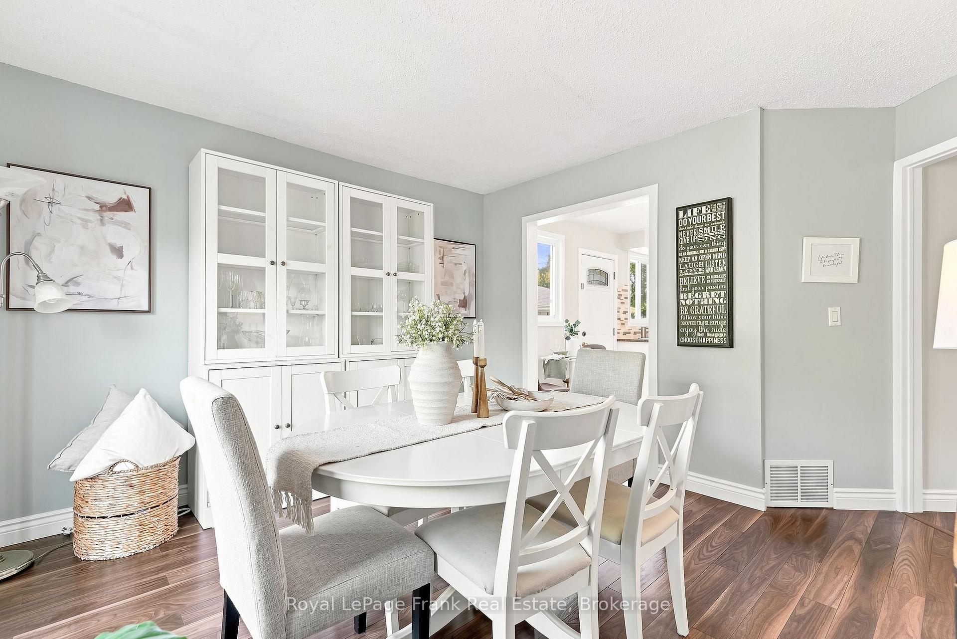 Photo 17 of 59 Centerfield Drive, Clarington, Courtice — HOMEH