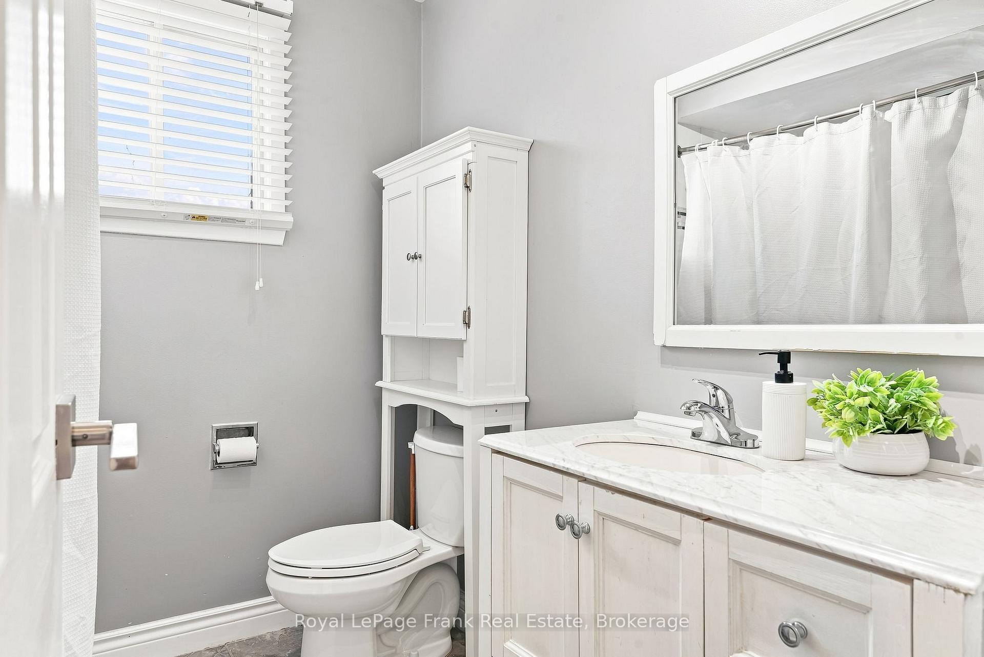 Photo 21 of 59 Centerfield Drive, Clarington, Courtice — HOMEH