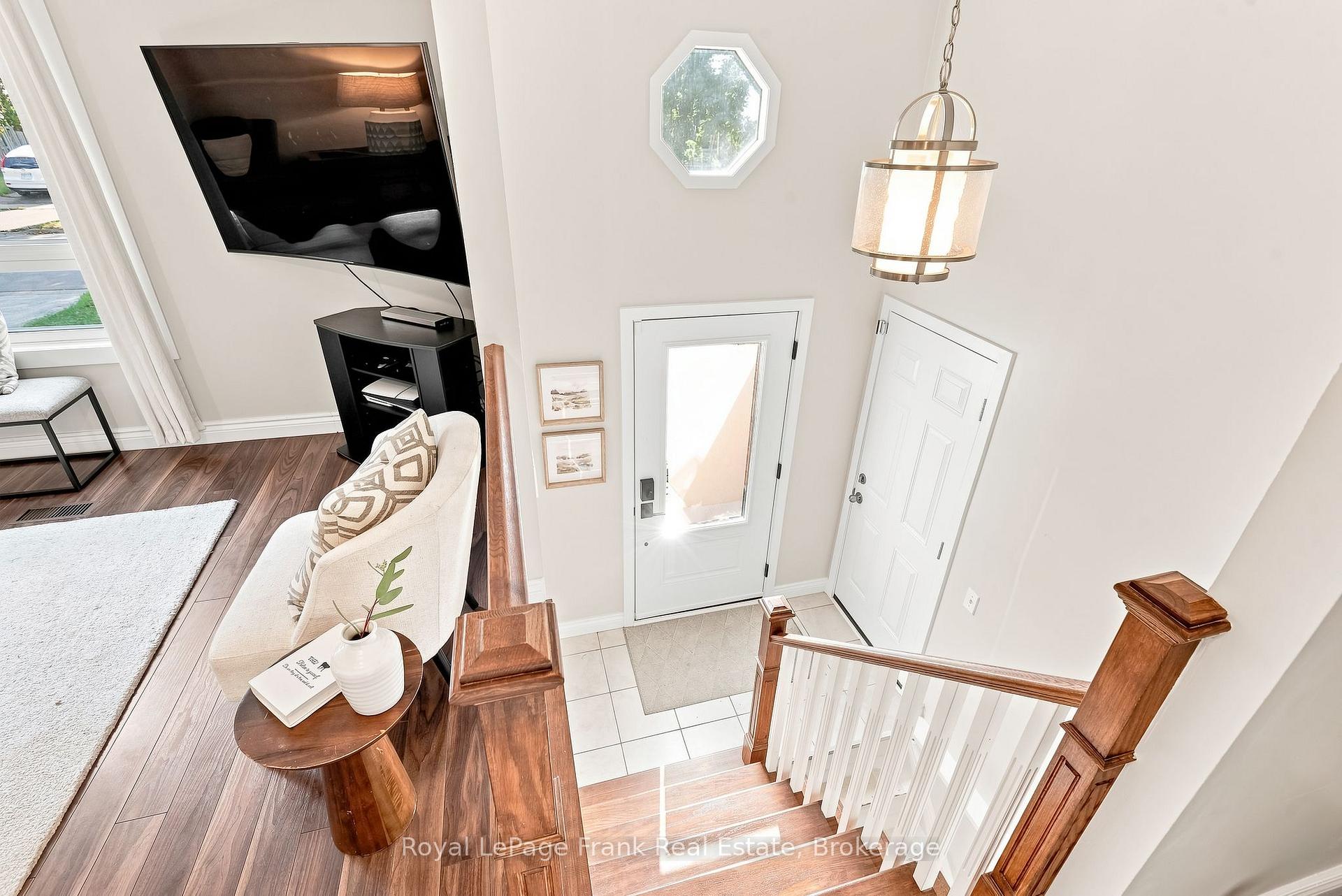 Photo 22 of 59 Centerfield Drive, Clarington, Courtice — HOMEH