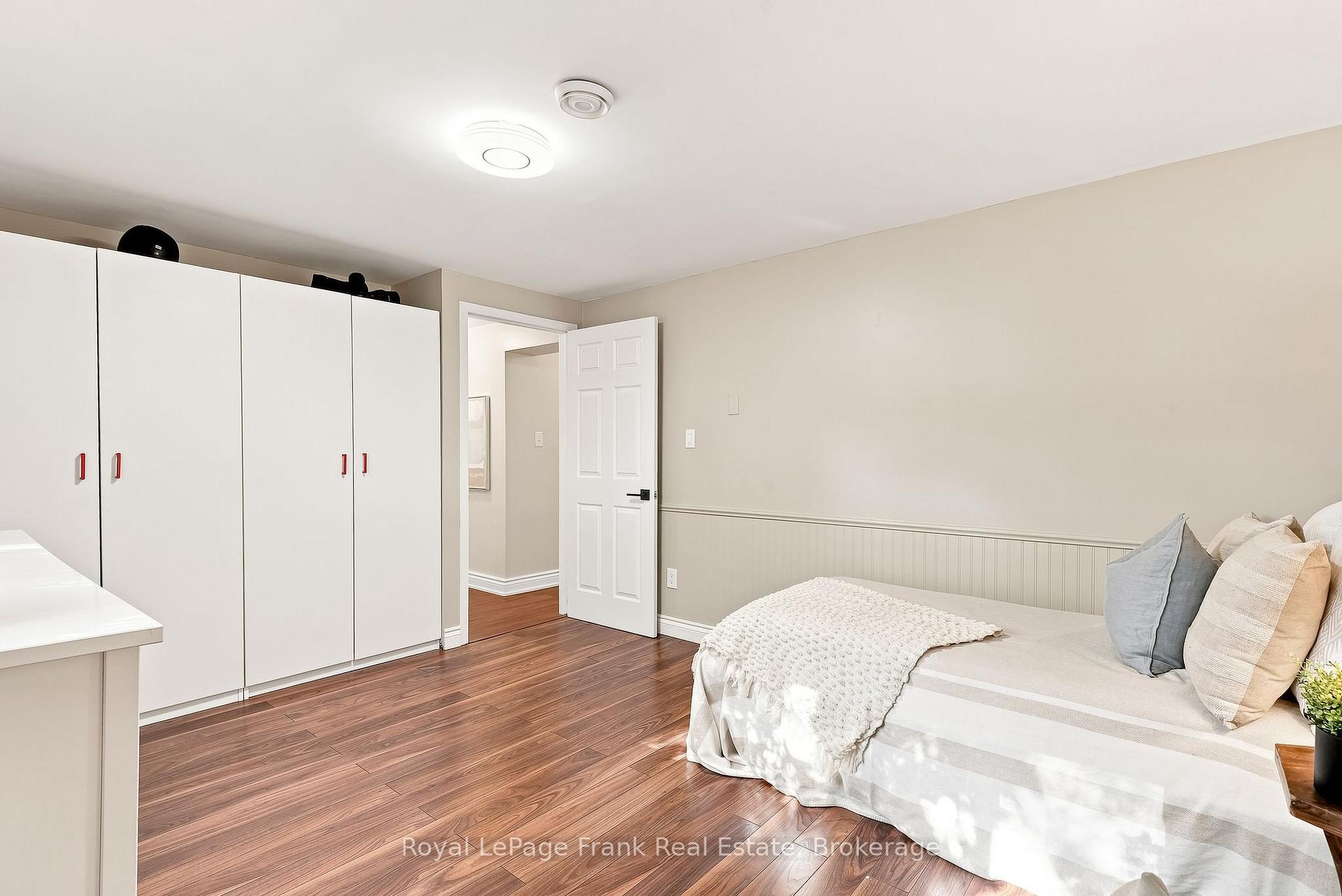 Photo 28 of 59 Centerfield Drive, Clarington, Courtice — HOMEH