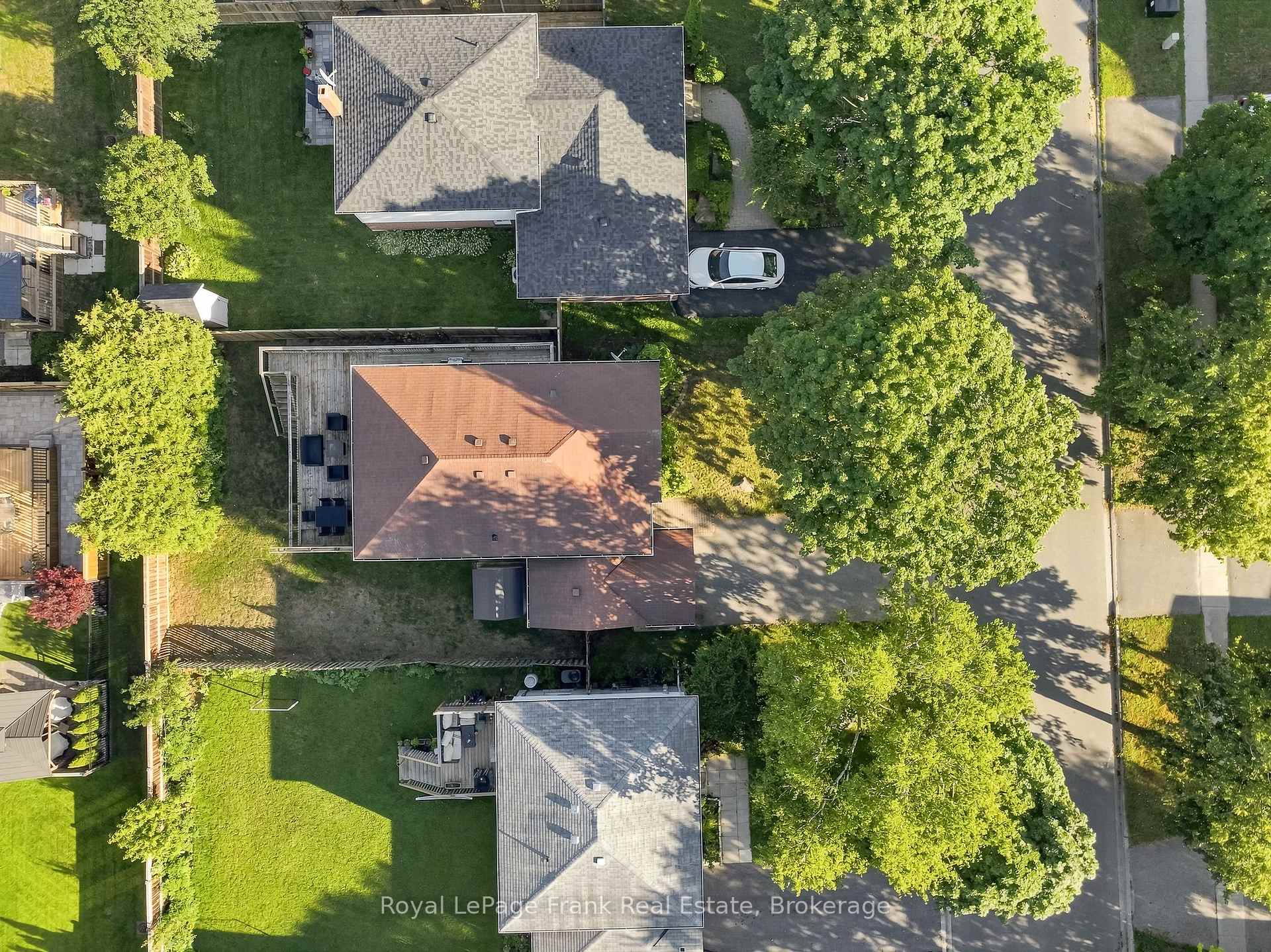 Photo 31 of 59 Centerfield Drive, Clarington, Courtice — HOMEH