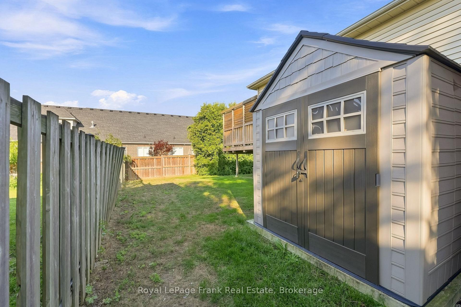 Photo 40 of 59 Centerfield Drive, Clarington, Courtice — HOMEH