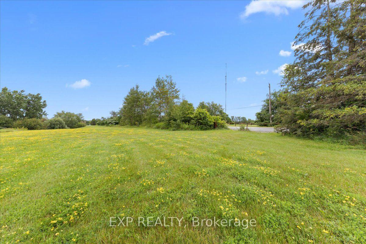 Photo 5 of 2164 Old Prescott Road, Ottawa, Greely — HOMEH