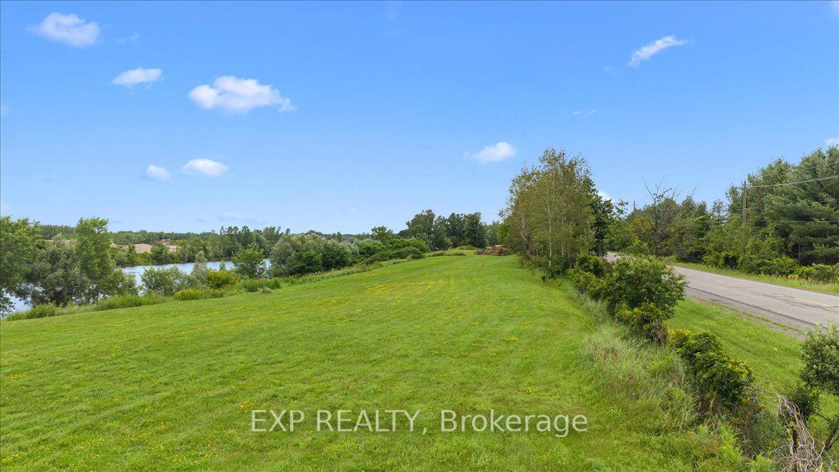 Photo 16 of 2164 Old Prescott Road, Ottawa, Greely — HOMEH