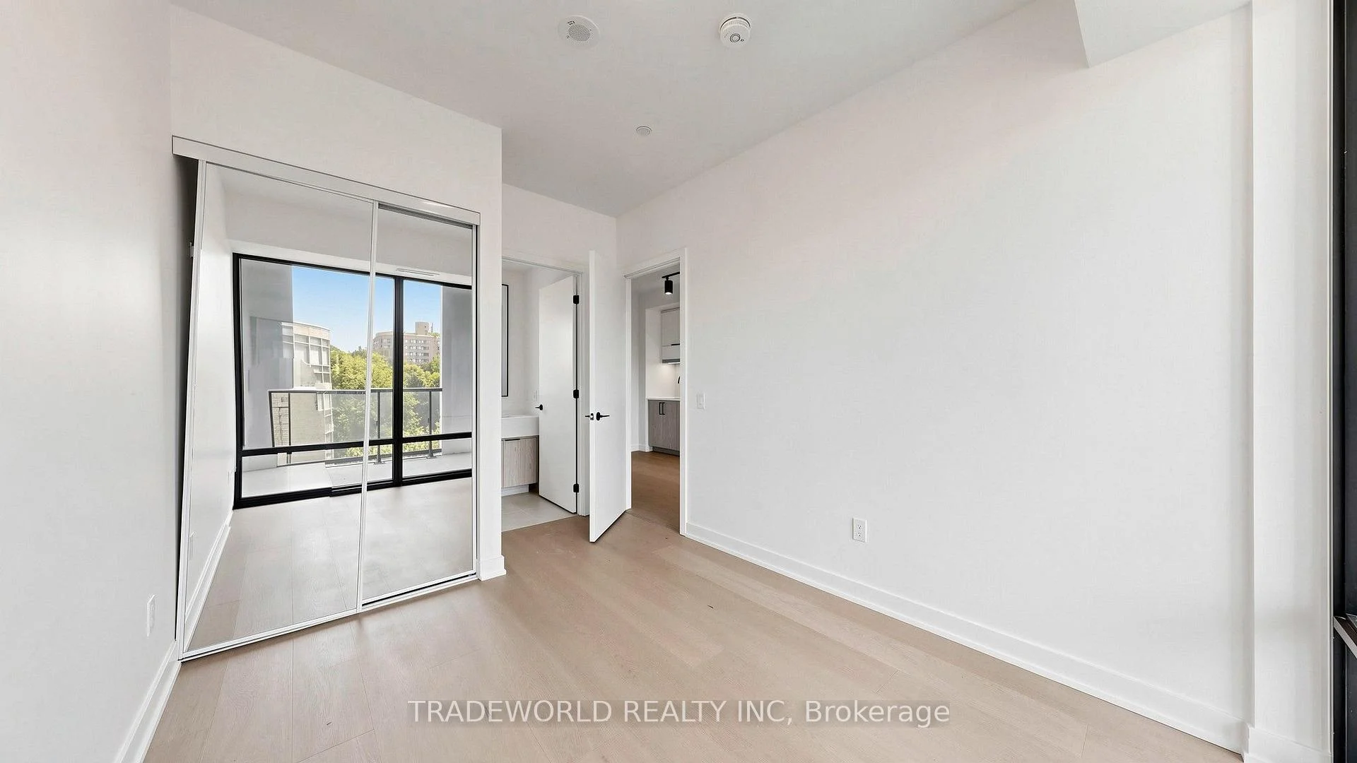 Photo 17 of Unit 707, 91 Montclair Avenue, Toronto, Forest Hill South — HOMEH