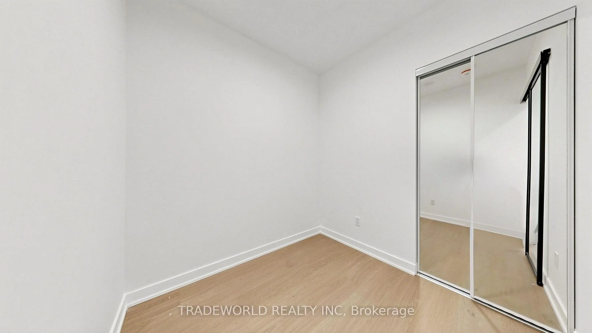 Photo 22 of Unit 707, 91 Montclair Avenue, Toronto, Forest Hill South — HOMEH