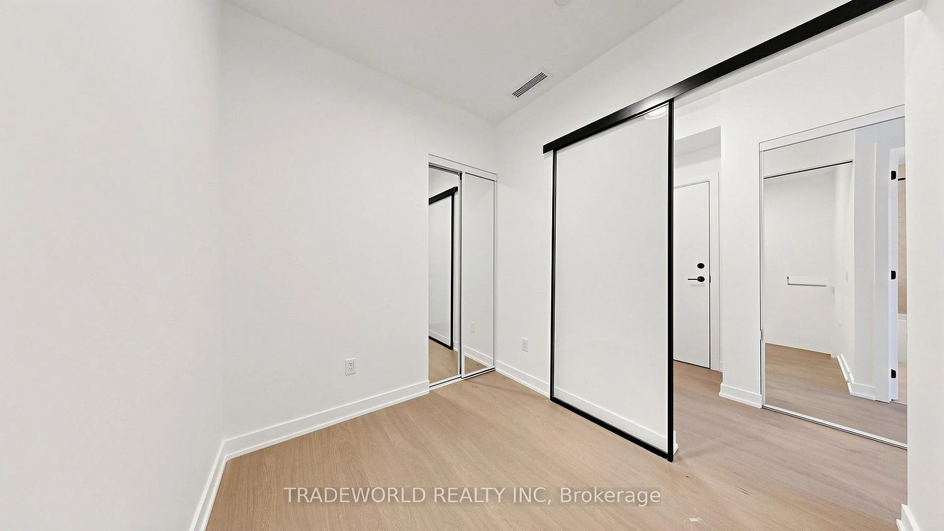 Photo 24 of Unit 707, 91 Montclair Avenue, Toronto, Forest Hill South — HOMEH