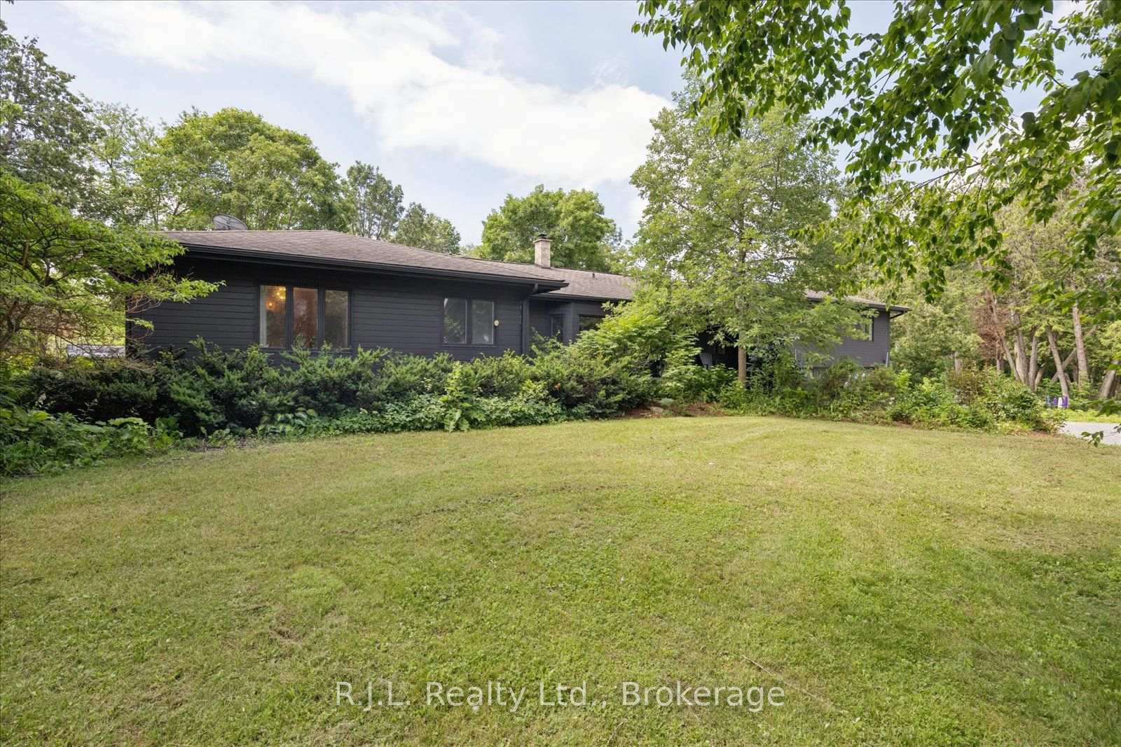 Photo 4 of 4115 County Rd 32, Douro-Dummer — HOMEH