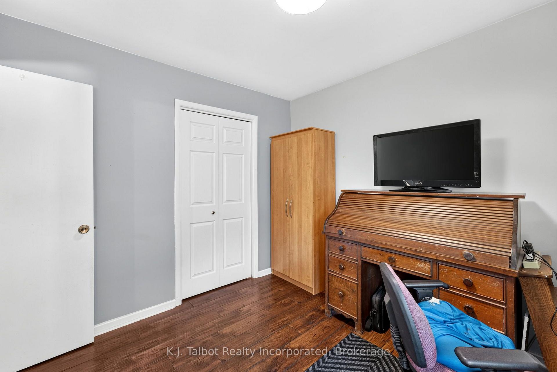 Photo 14 of 85 Picton Street W, Goderich, Goderich (Town) — HOMEH