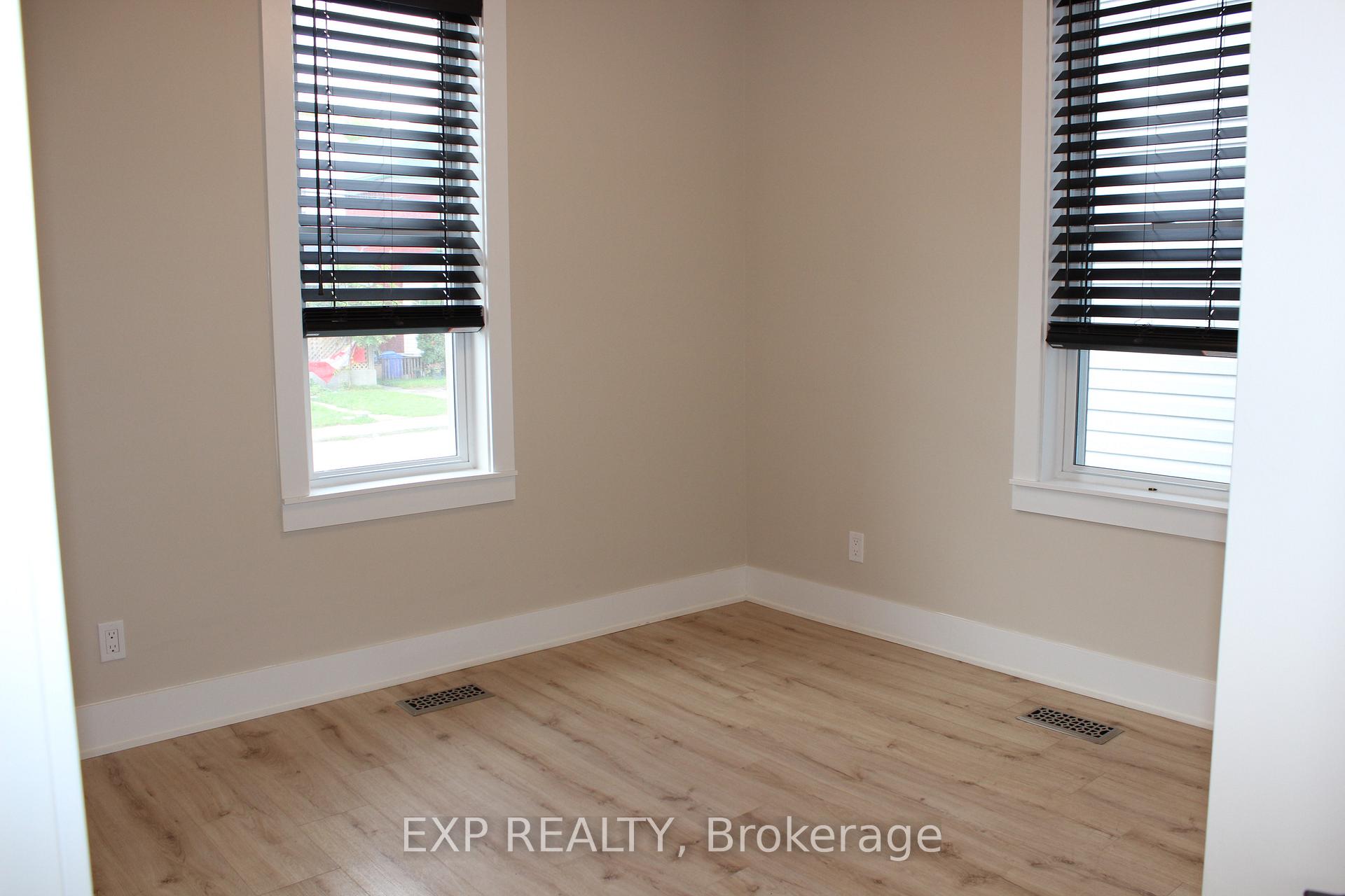 Photo 12 of Unit A, 9 Kent Street, Smiths Falls, Smiths Falls — HOMEH