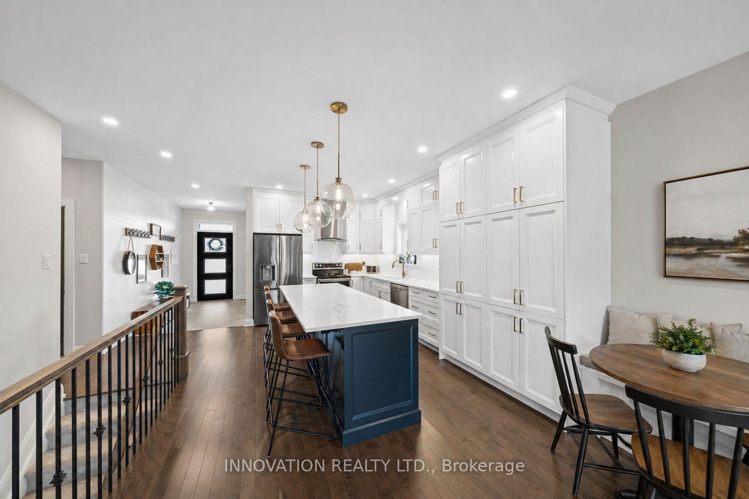 Photo 10 of 601 Meadowridge Circle, Ottawa, Carp — HOMEH